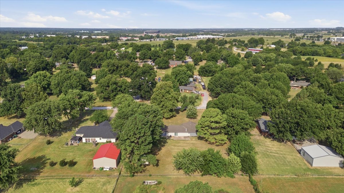 9319 S Highland Drive Property Photo 33