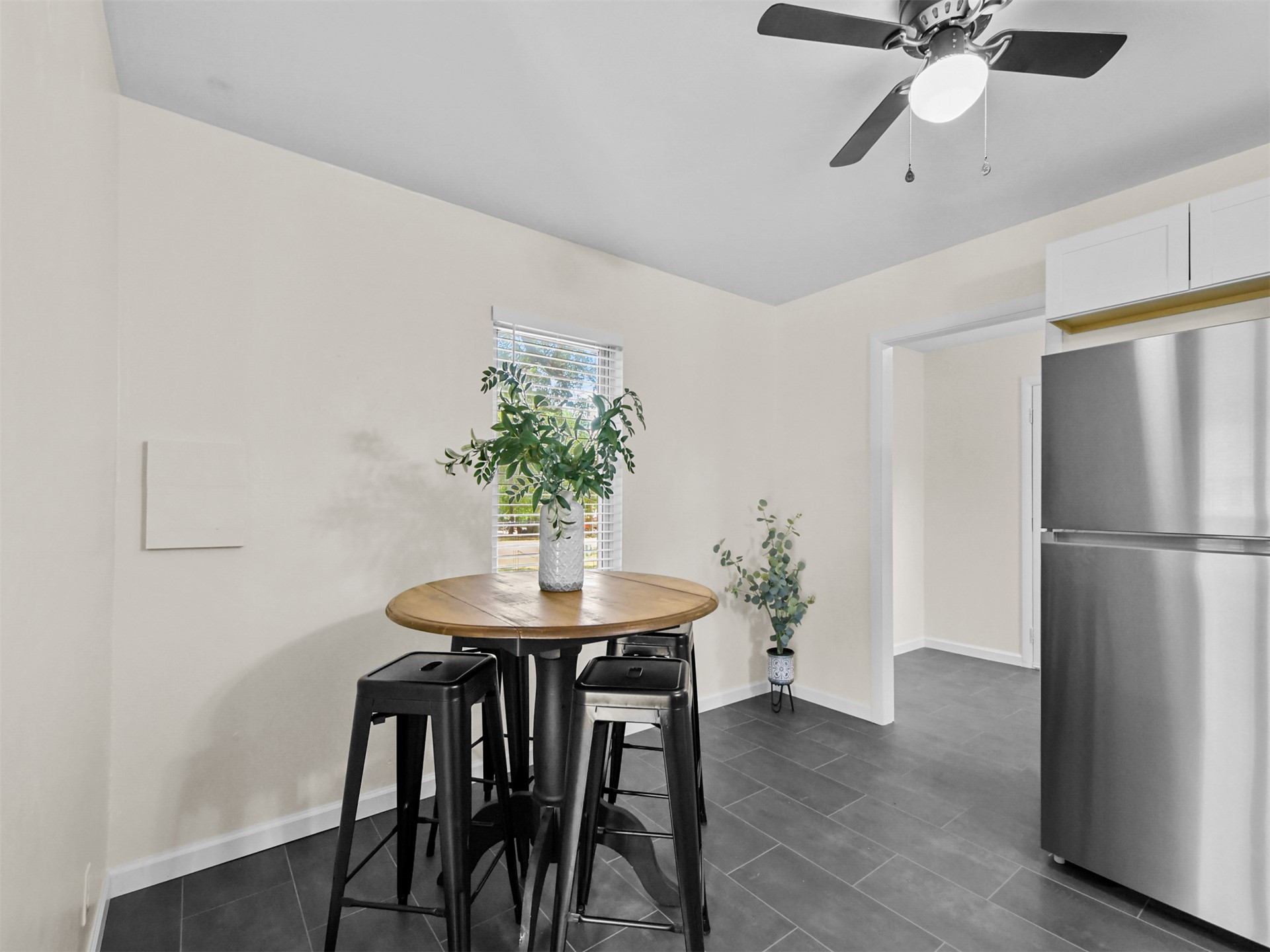 60 Meadow Street Property Photo 7