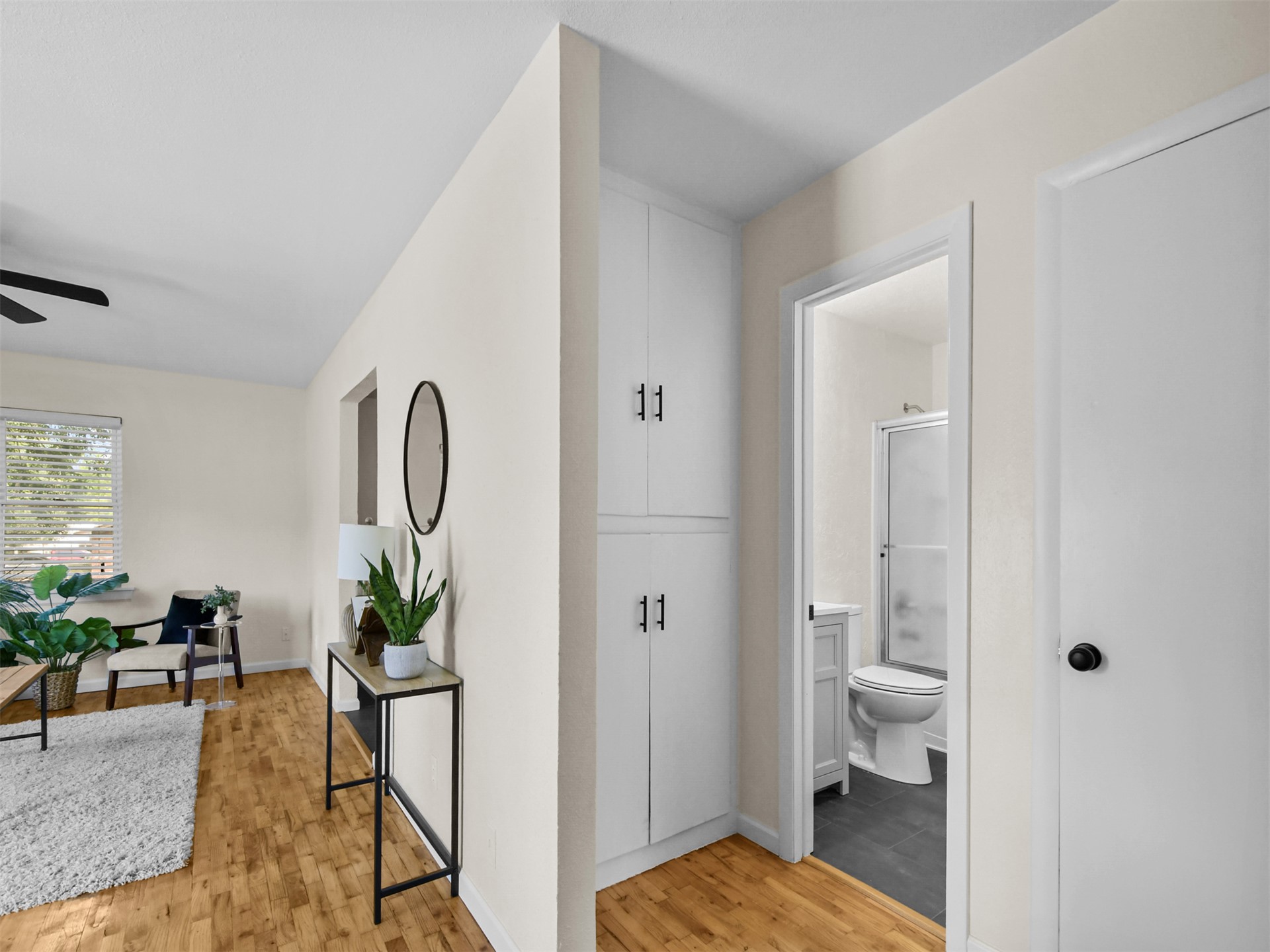 60 Meadow Street Property Photo 8