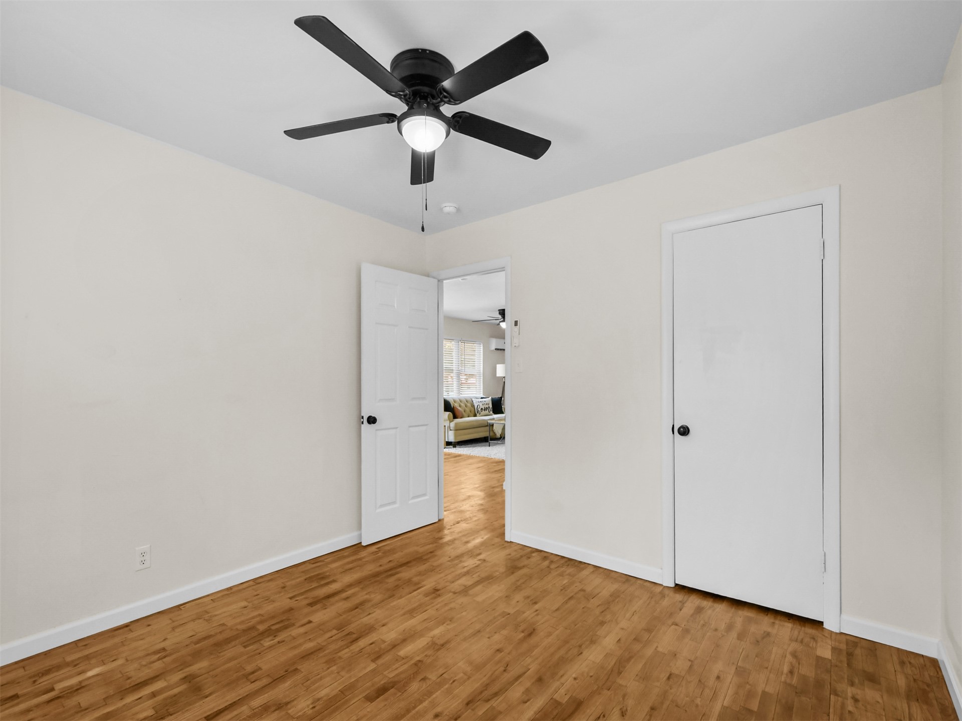 60 Meadow Street Property Photo 11