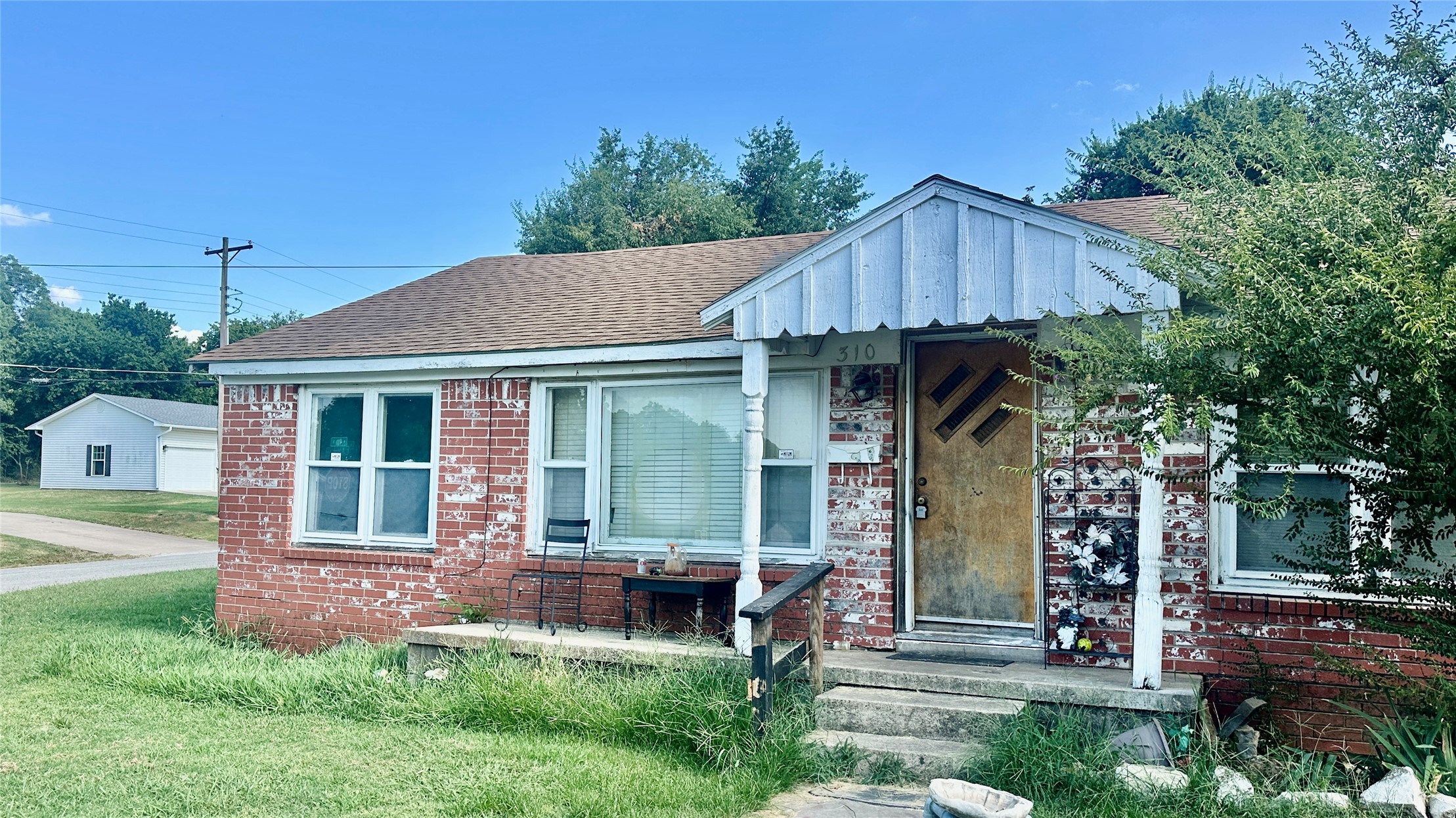 310 Adler Avenue Property Photo 3