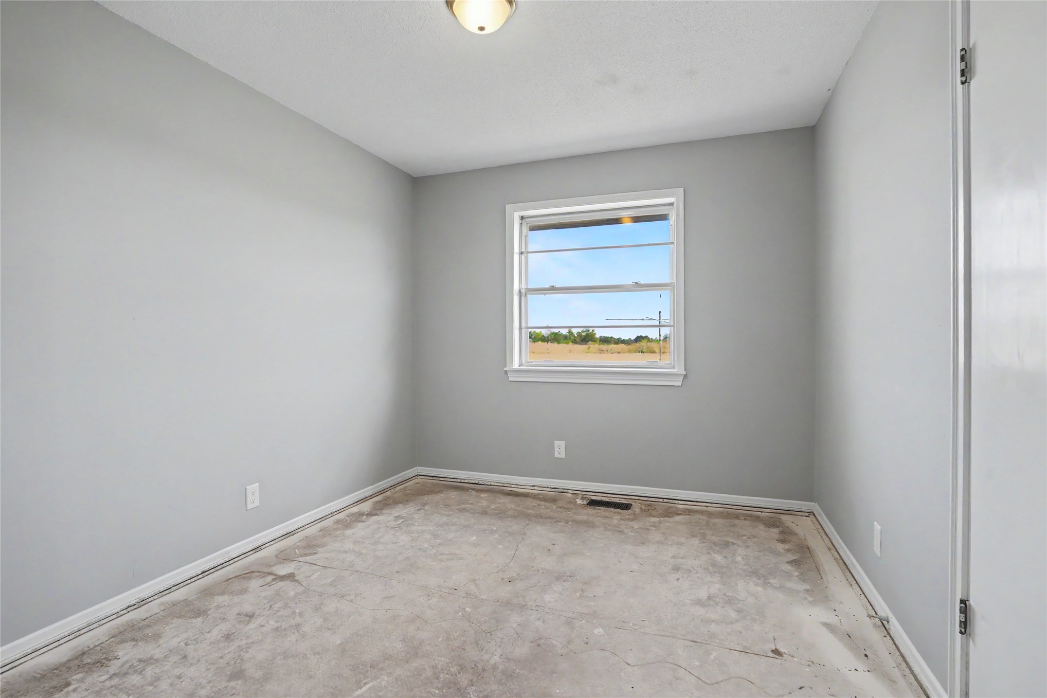 5303 86th Street North Property Photo 27
