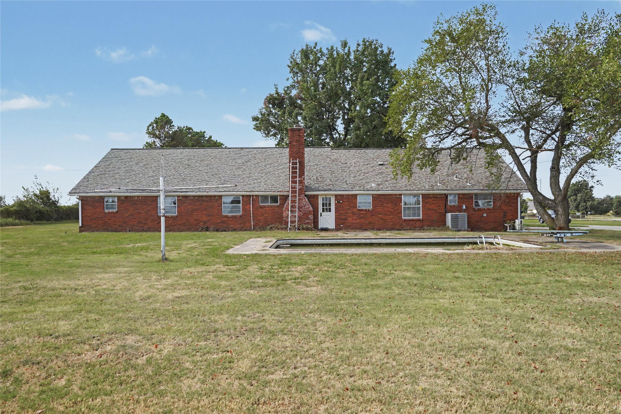 5303 86th Street North Property Photo 32