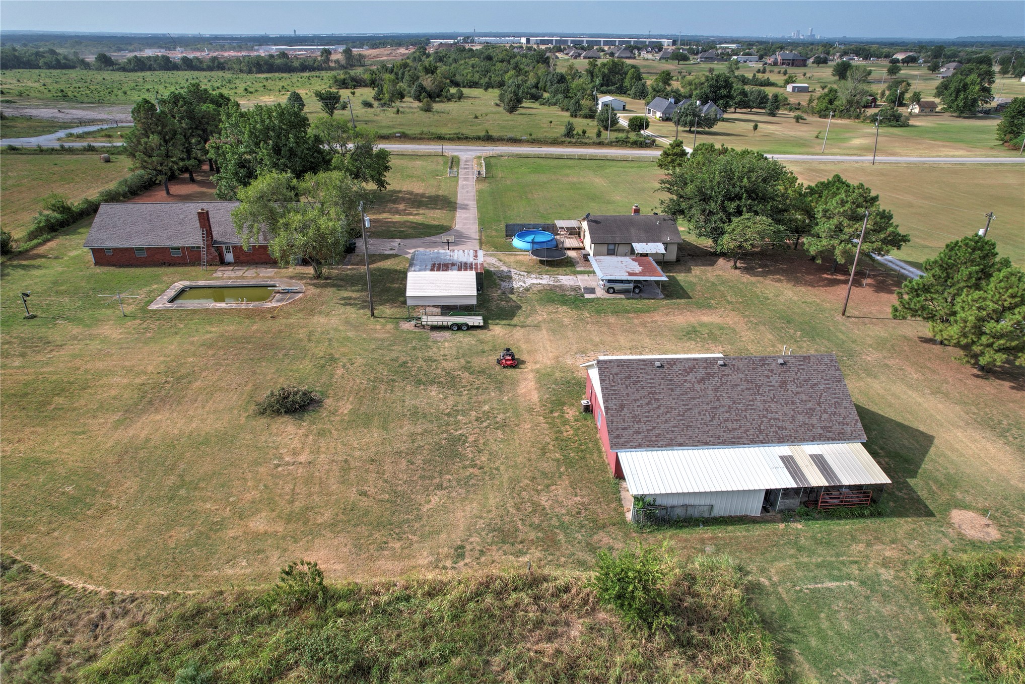 5303 86th Street North Property Photo 45