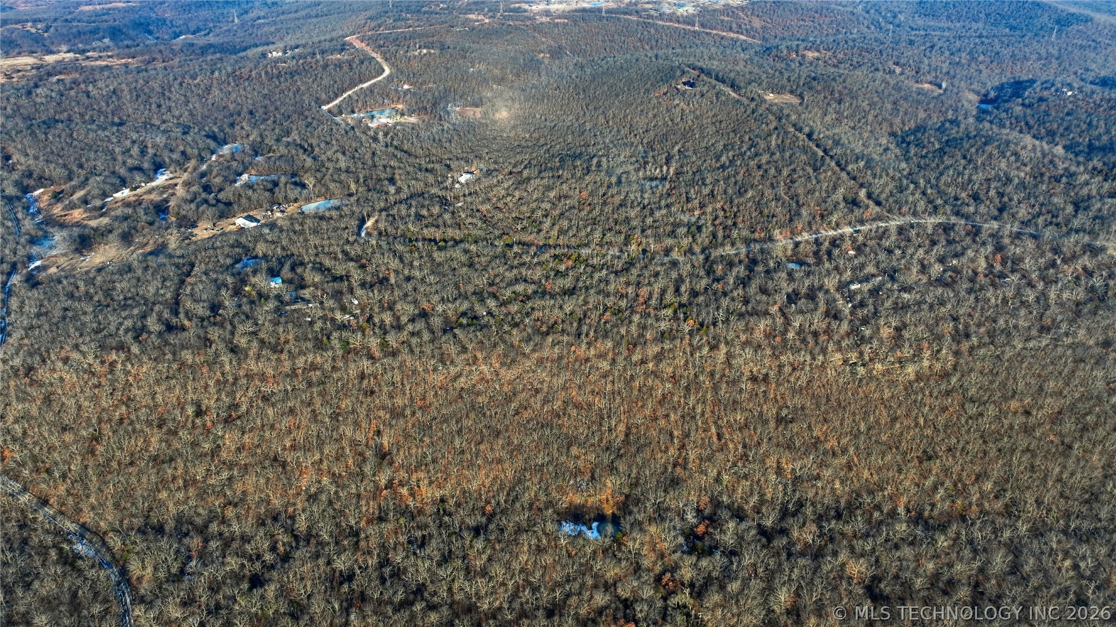 1898 Tulsa Mountain Ranch Road Property Photo 12