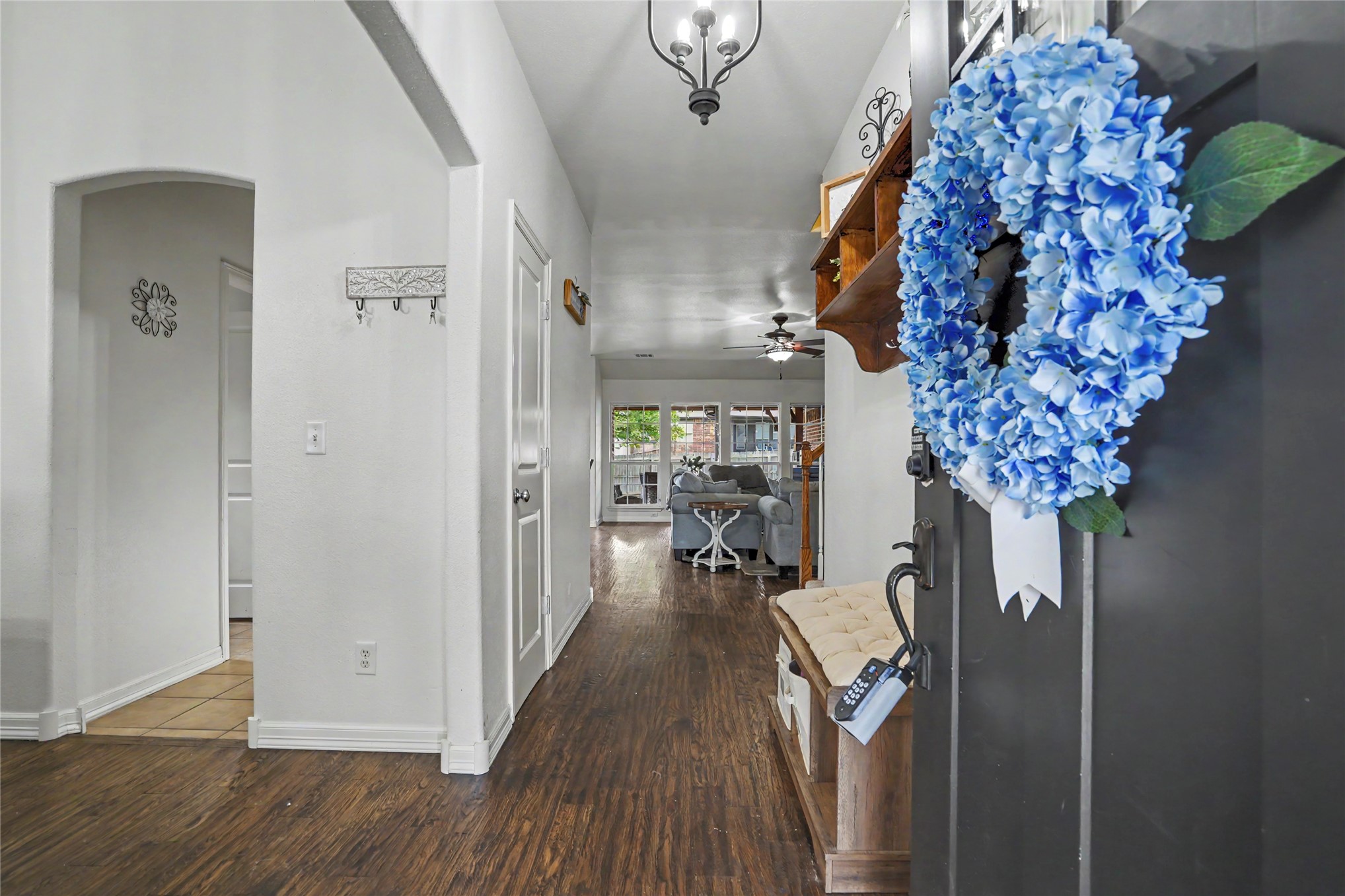 7501 E Jackson Street Property Photo 6