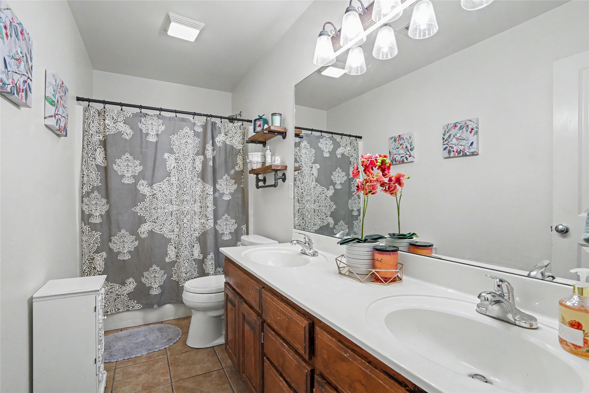 7501 E Jackson Street Property Photo 31