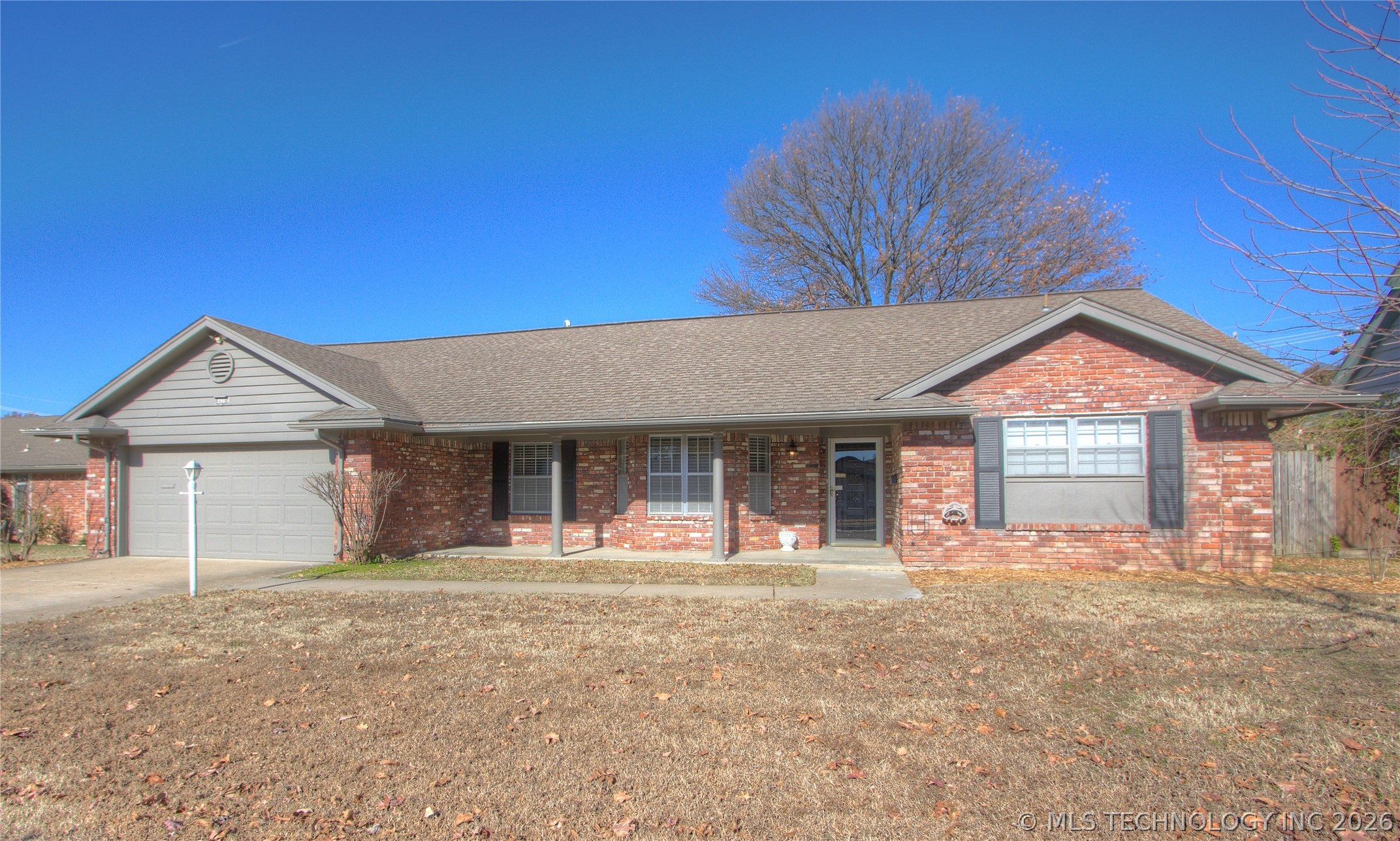 6635 E 54th Street Property Photo 1