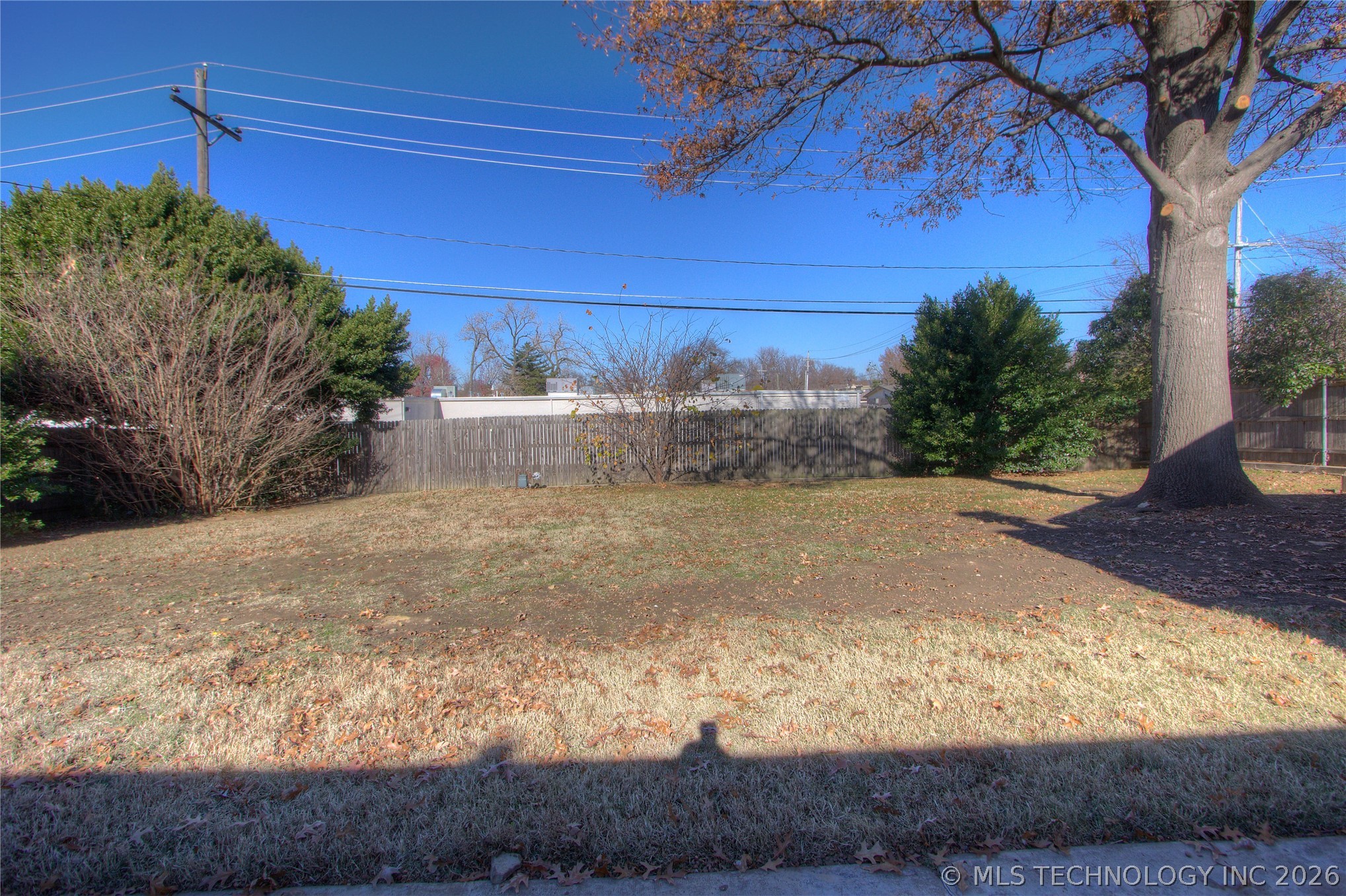 6635 E 54th Street Property Photo 23
