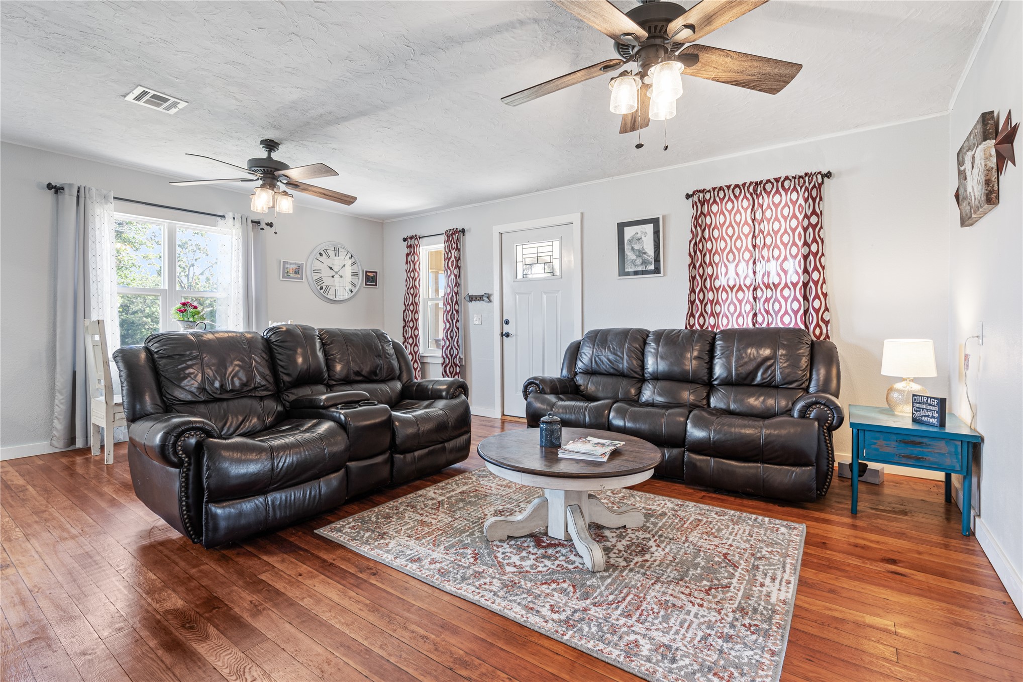 472476 Hwy 62 Property Photo 6