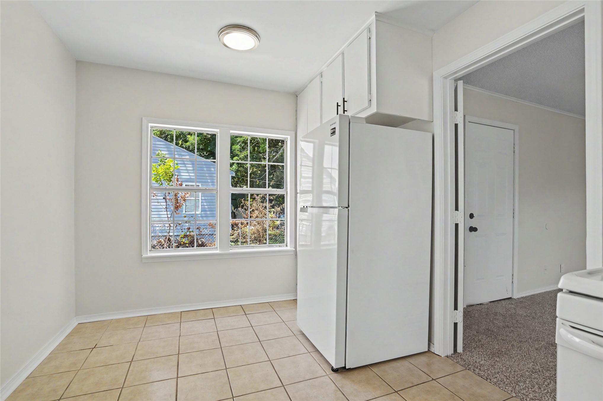 4951 W 1st Street Property Photo 11