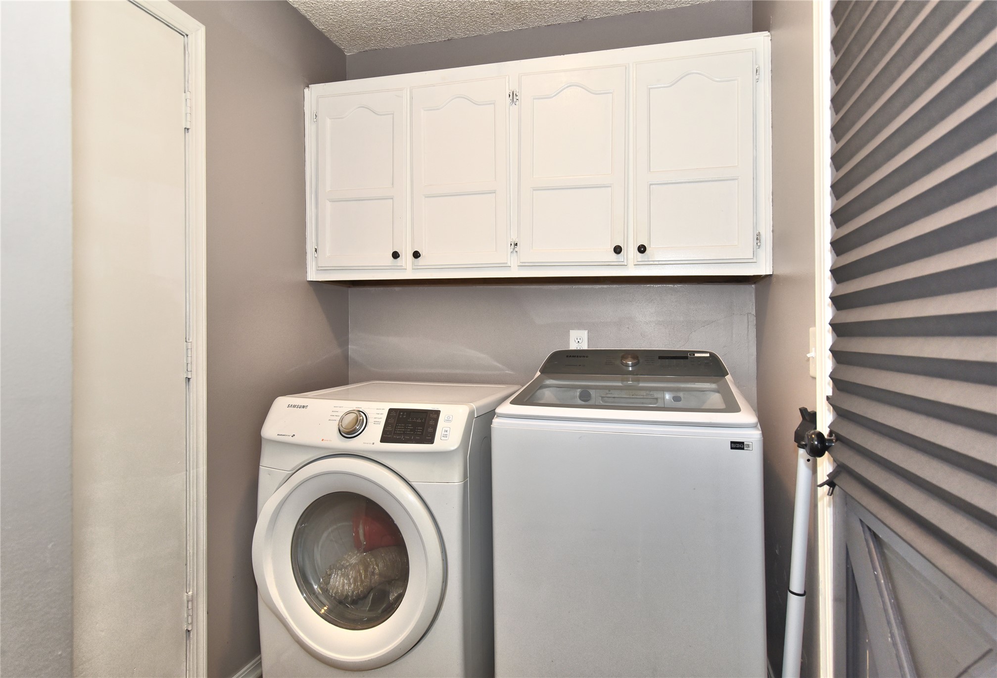 5004 S Spruce Drive Property Photo 11