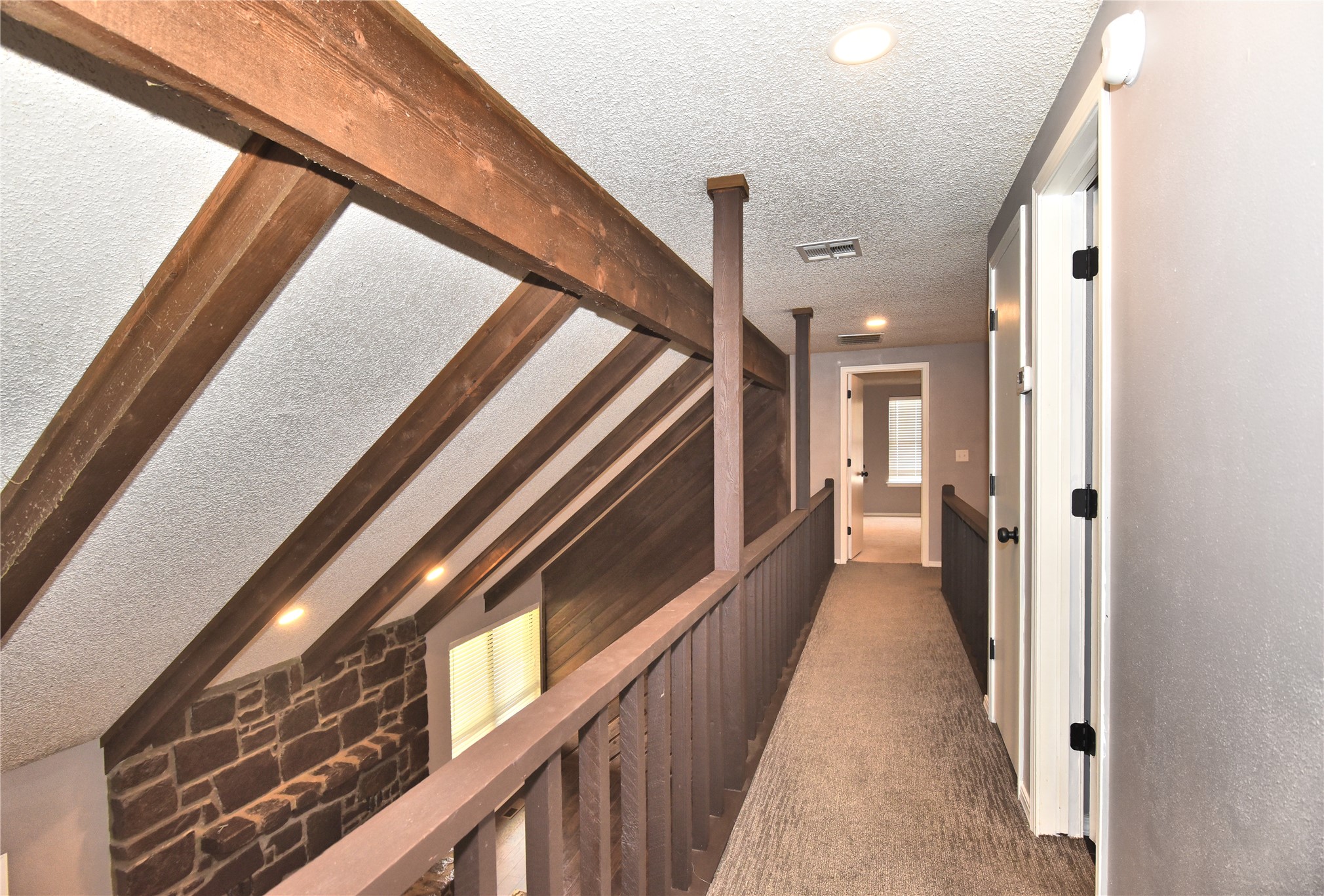 5004 S Spruce Drive Property Photo 13