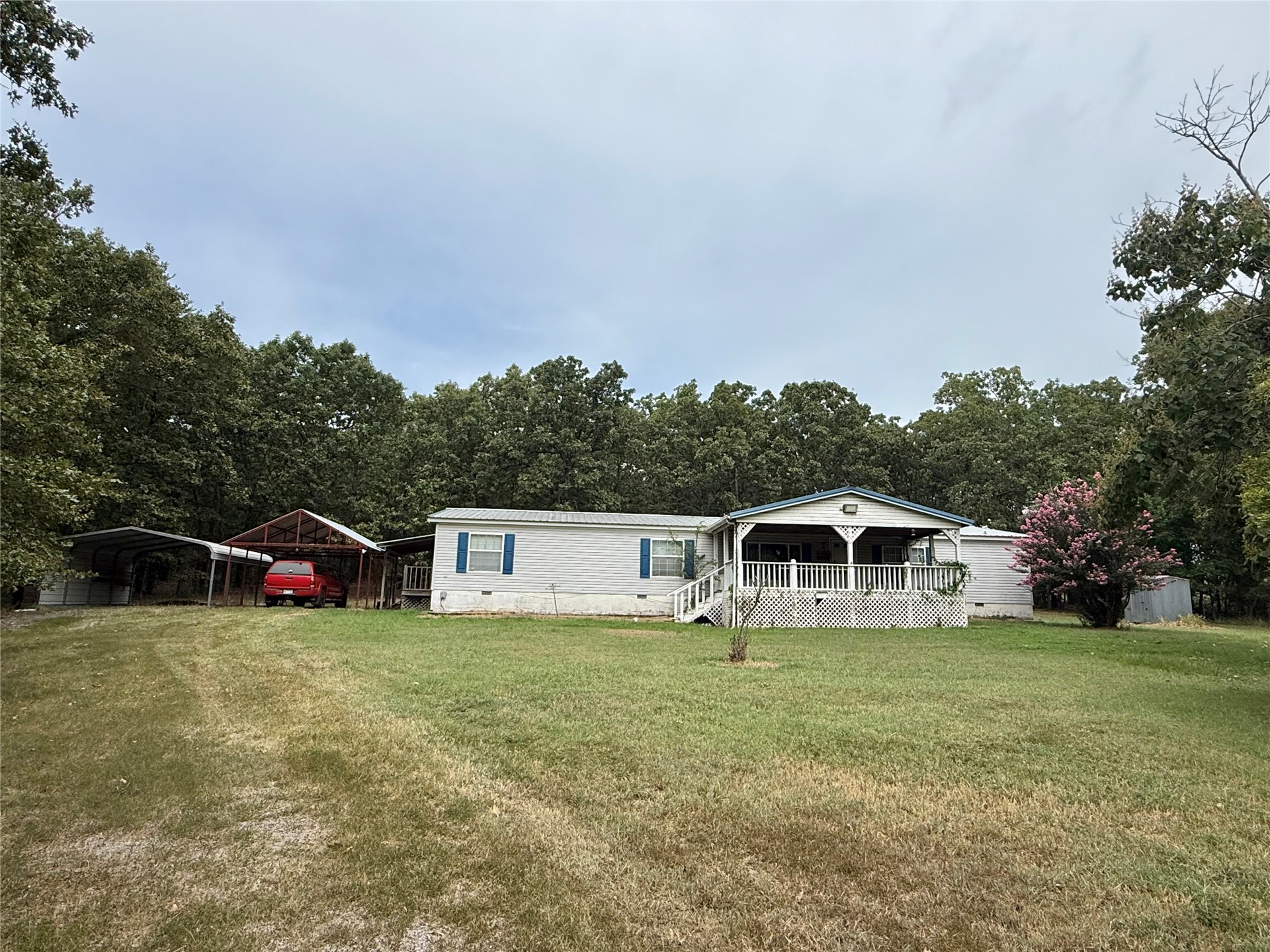 23572 E 770 Road Property Photo 1