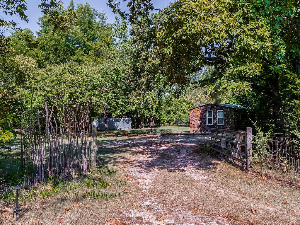 21243 W 898 Road Property Photo 28