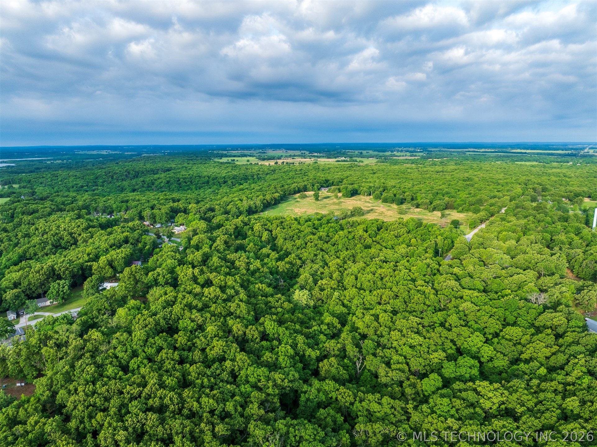 09 Skyline Drive Property Photo 17