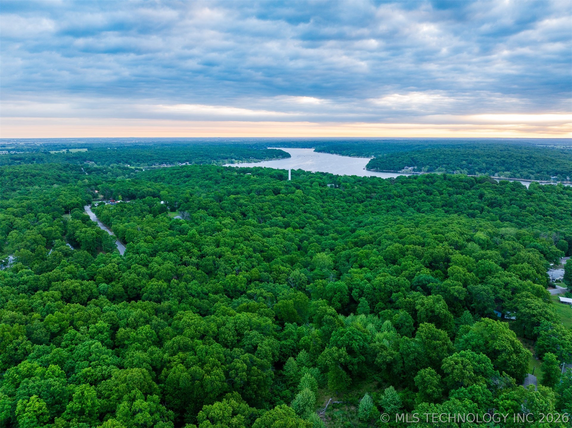 09 Skyline Drive Property Photo 28