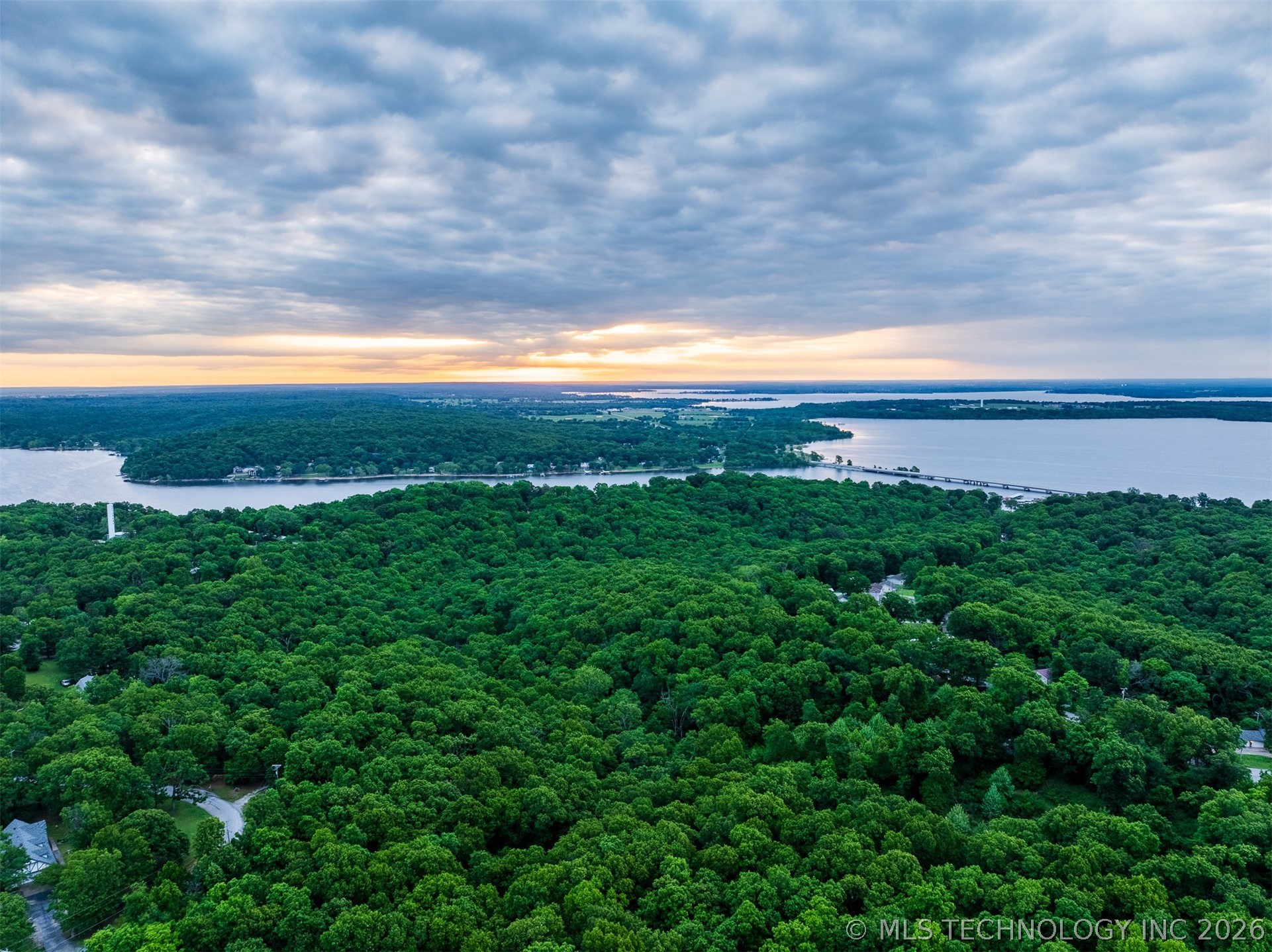 09 Skyline Drive Property Photo 29