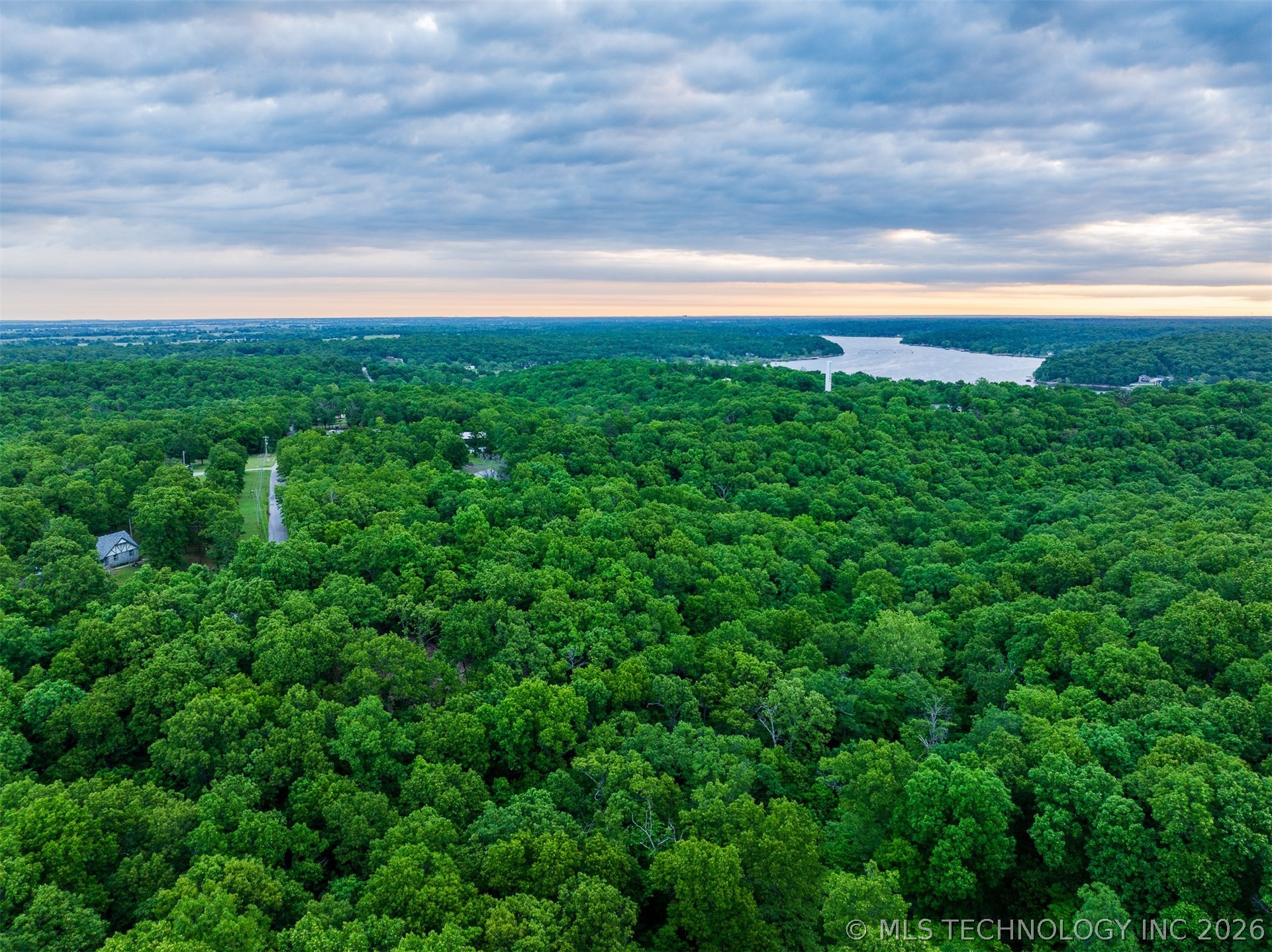 09 Skyline Drive Property Photo 31