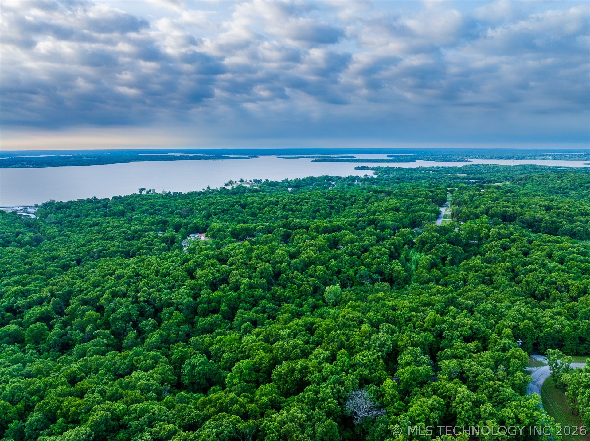 09 Skyline Drive Property Photo 61