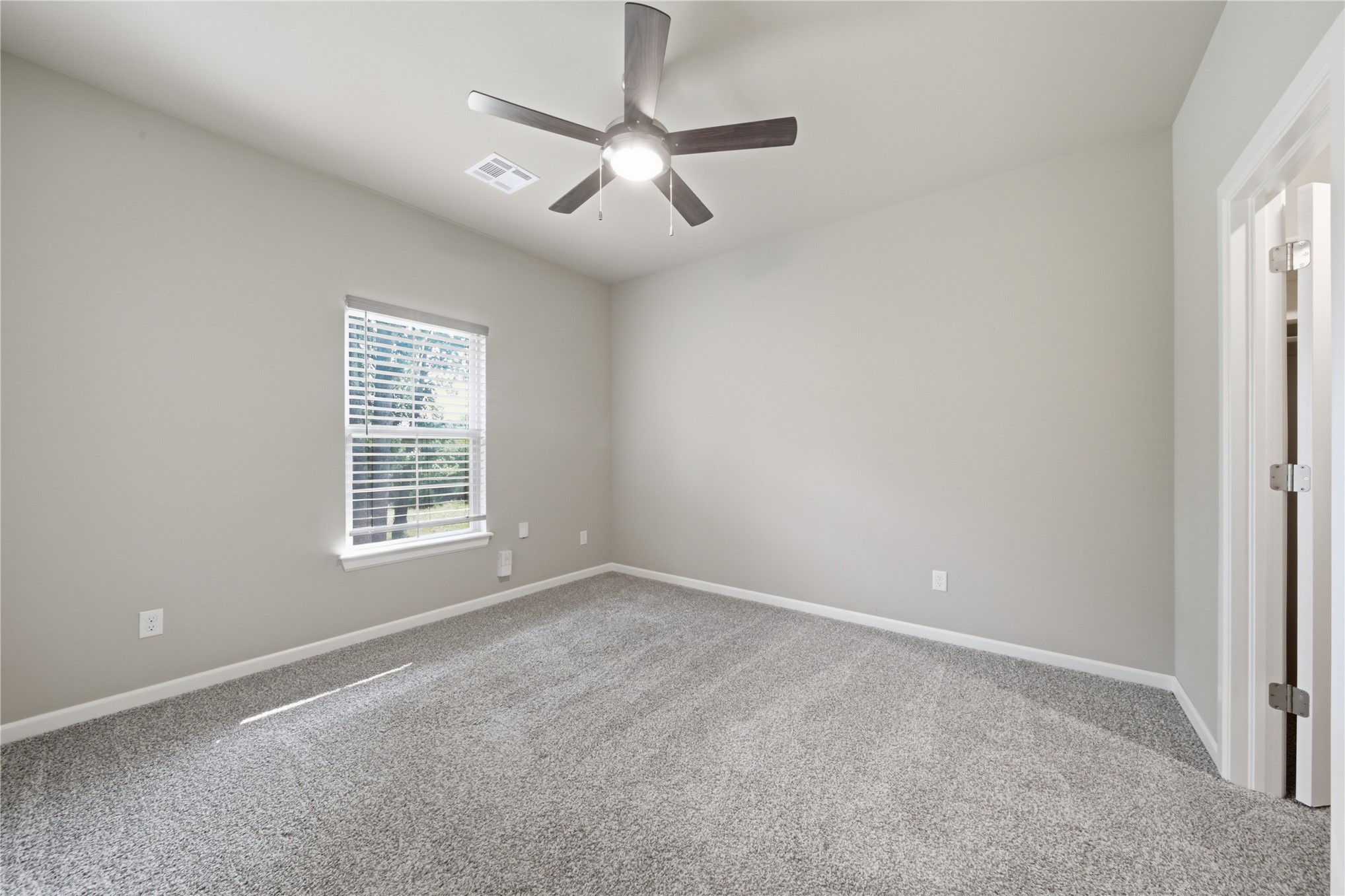 4525 S Ivy Avenue Property Photo 27