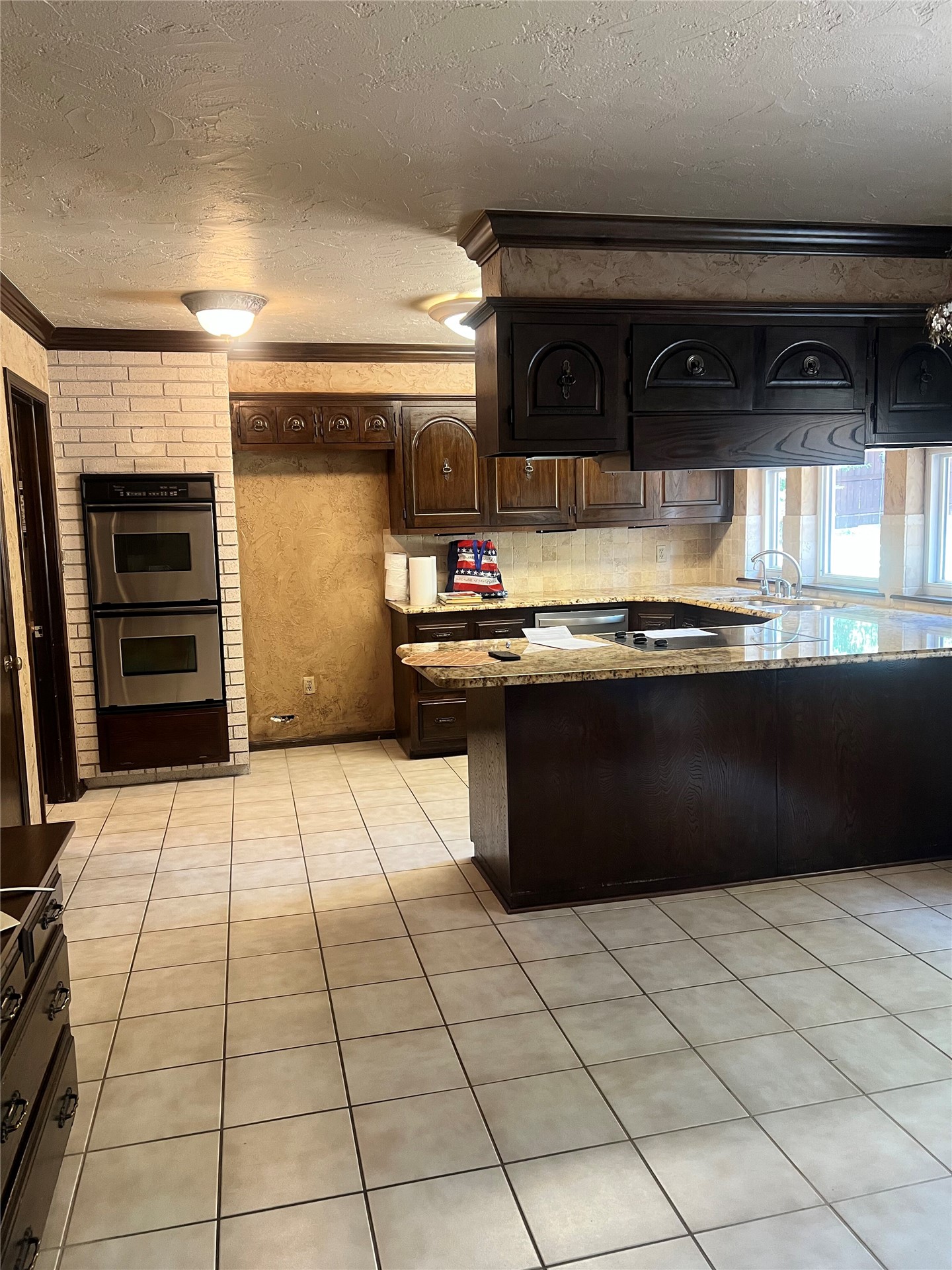 800 17th Property Photo 8