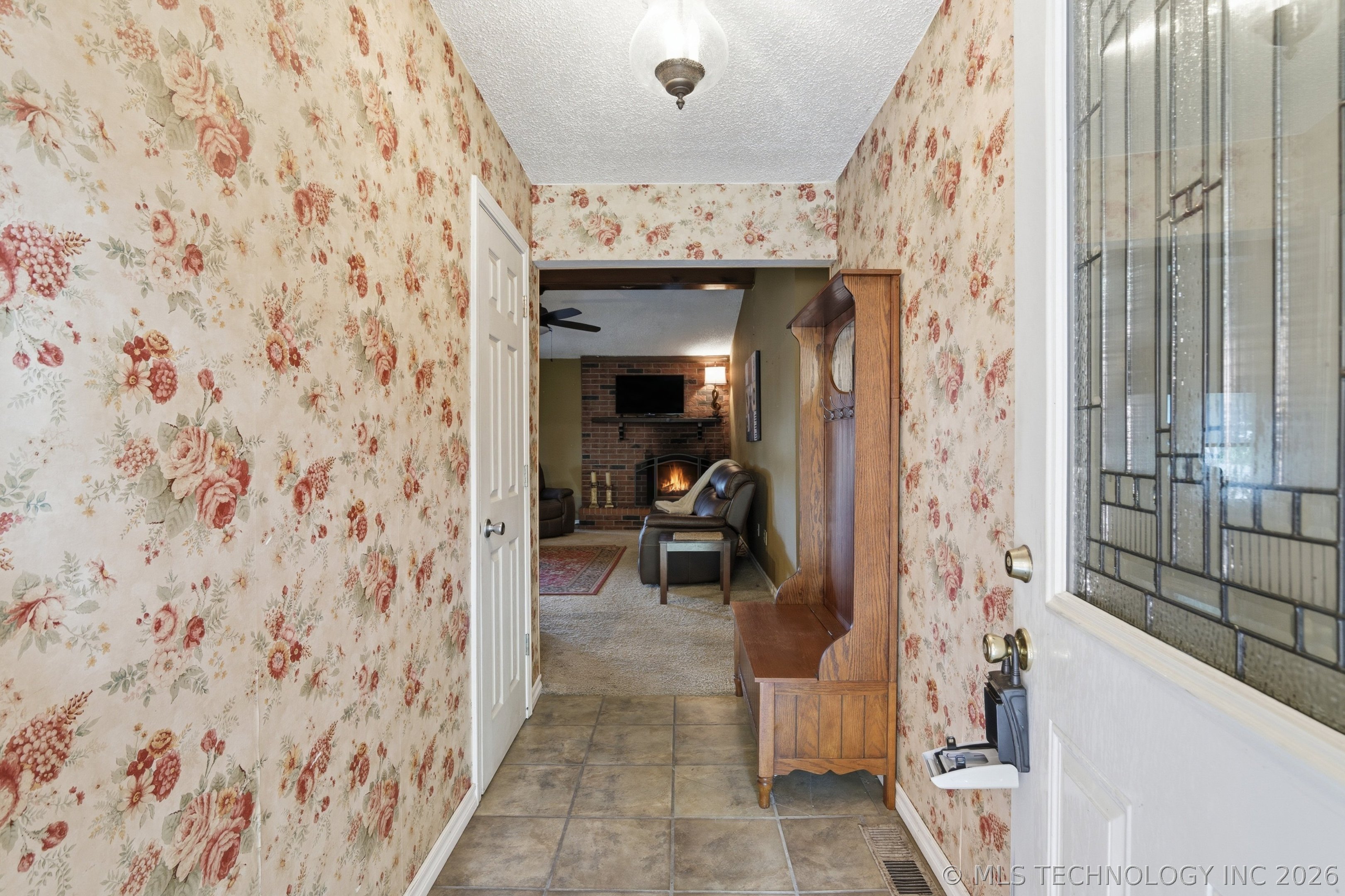583 Gibson Place Property Photo 4