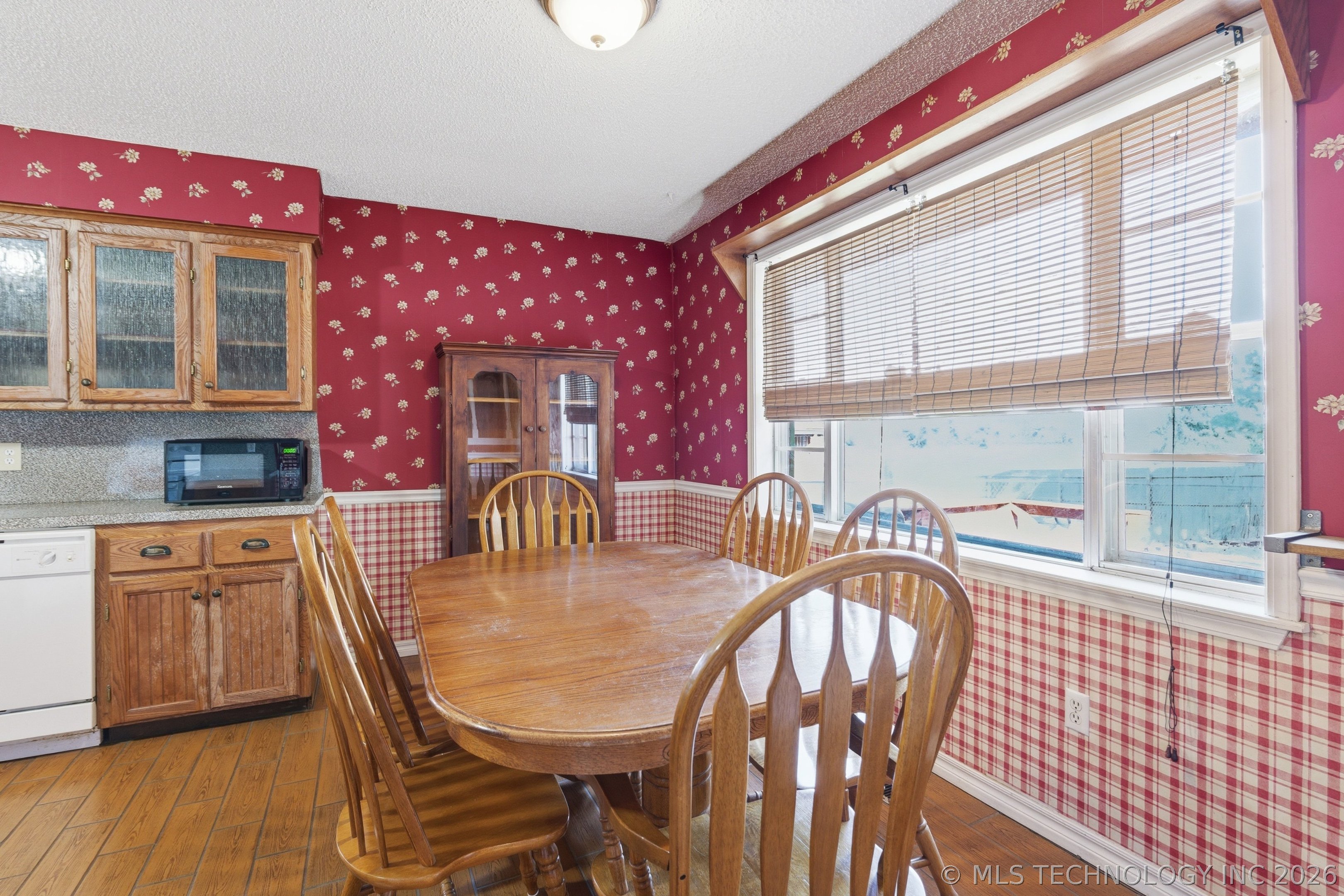 583 Gibson Place Property Photo 10