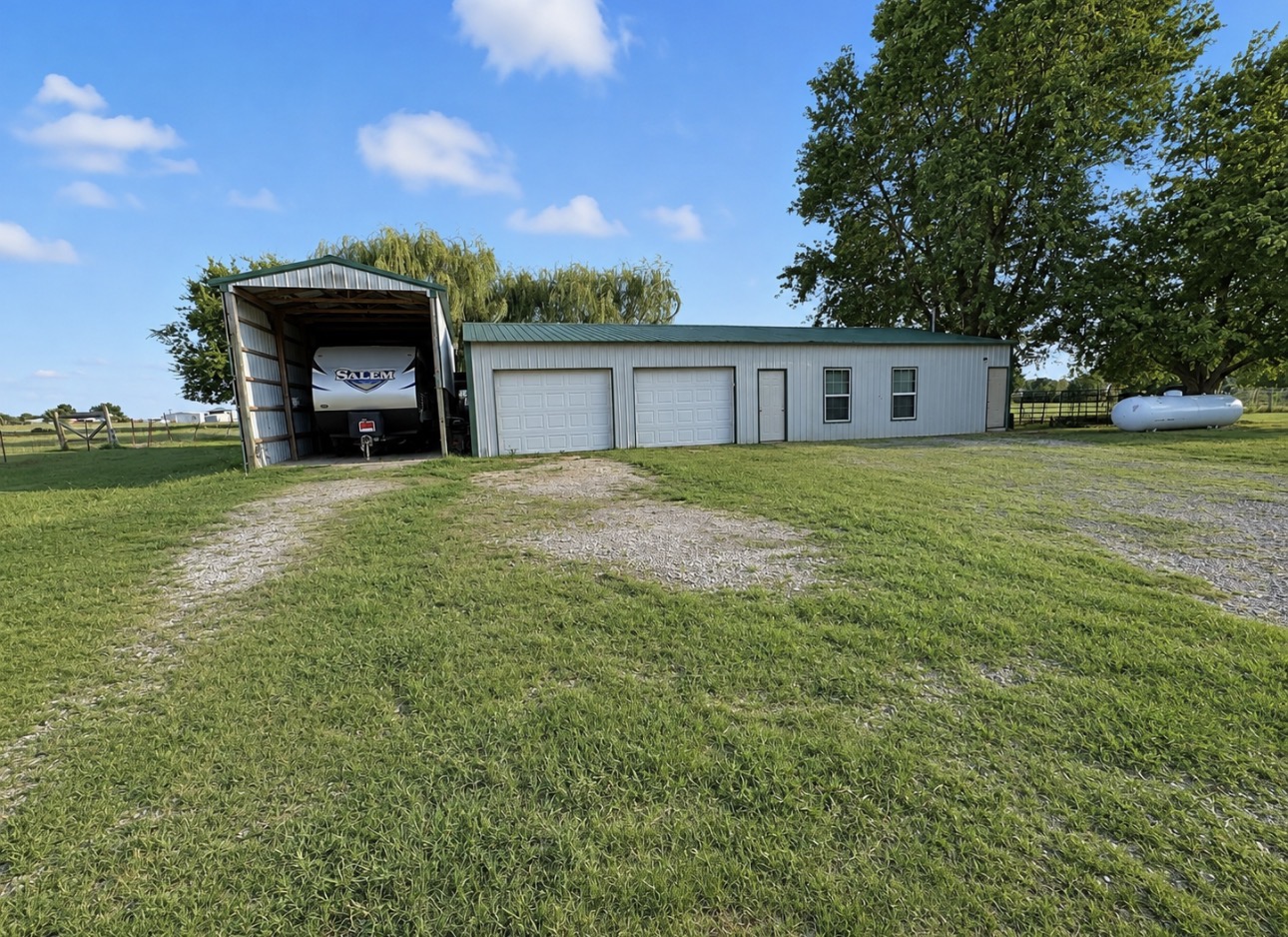 19688 E Sunny Lane Property Photo 10