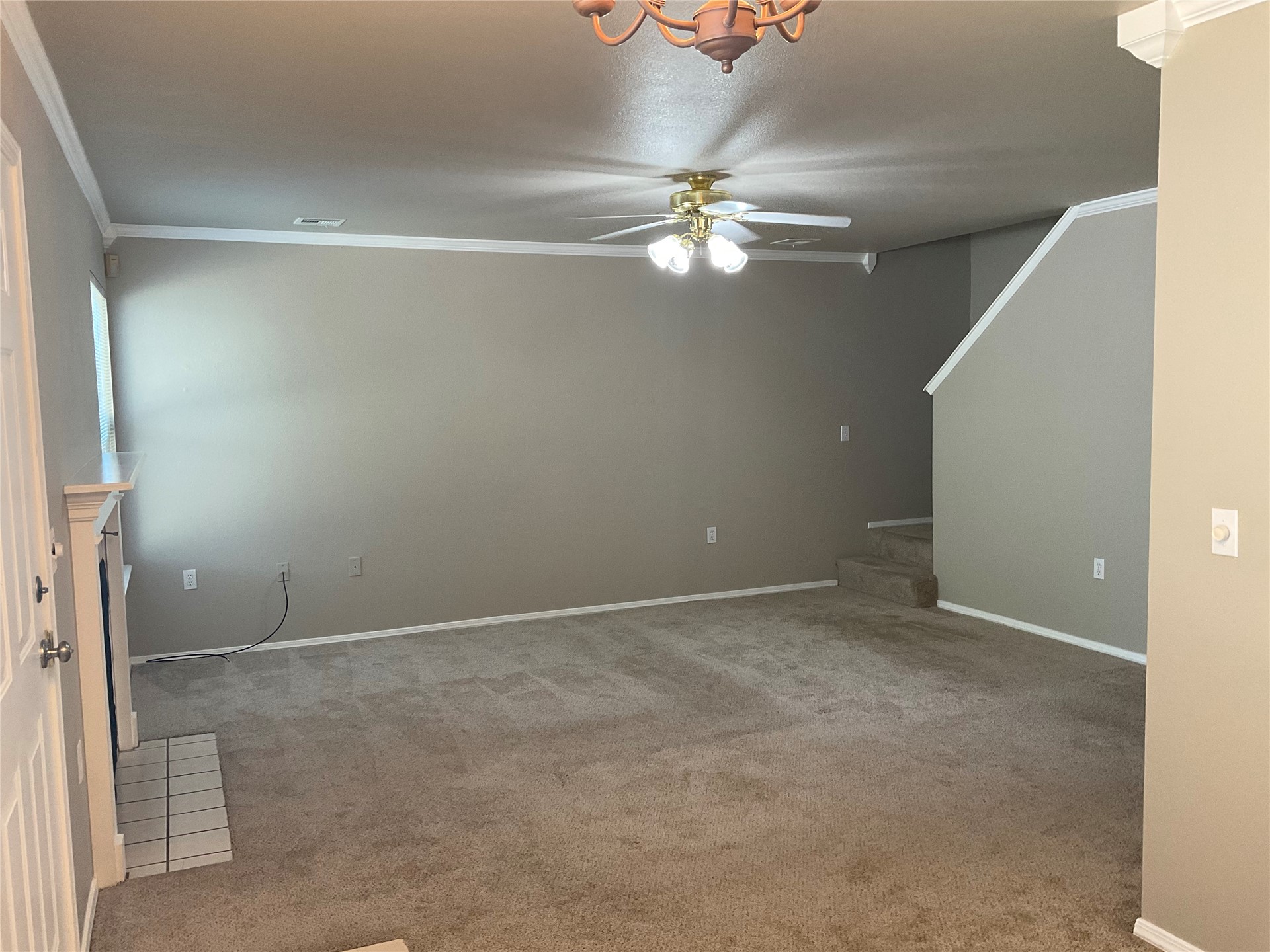 2236 W Quantico Street Property Photo 3