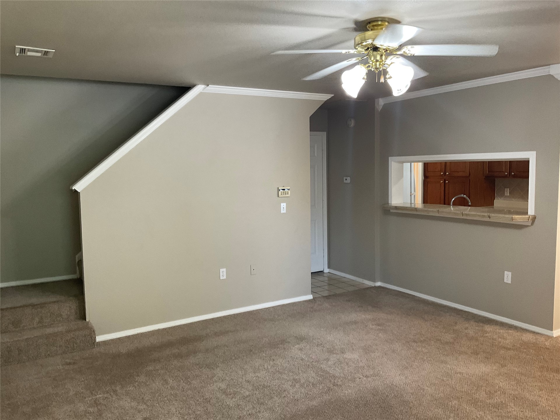 2236 W Quantico Street Property Photo 11