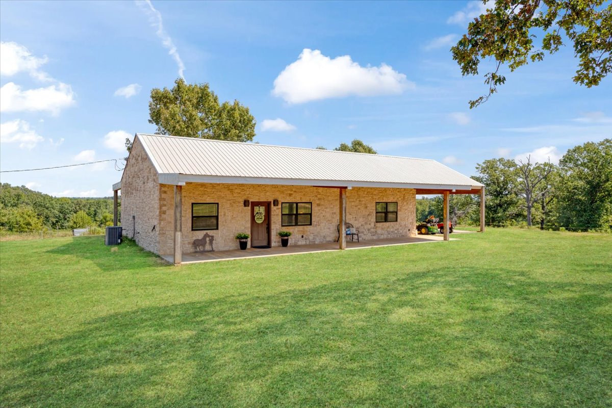 190014 N 4080 Property Photo 3