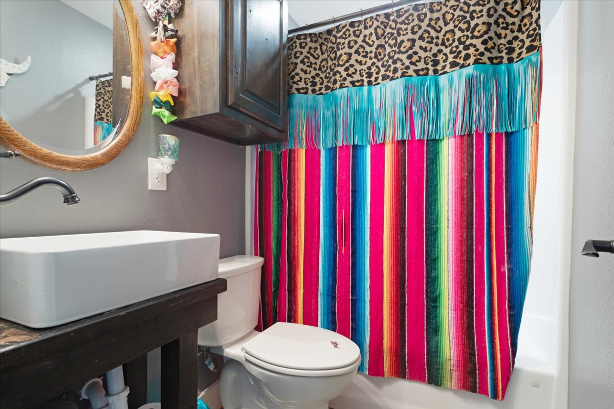 190014 N 4080 Property Photo 23
