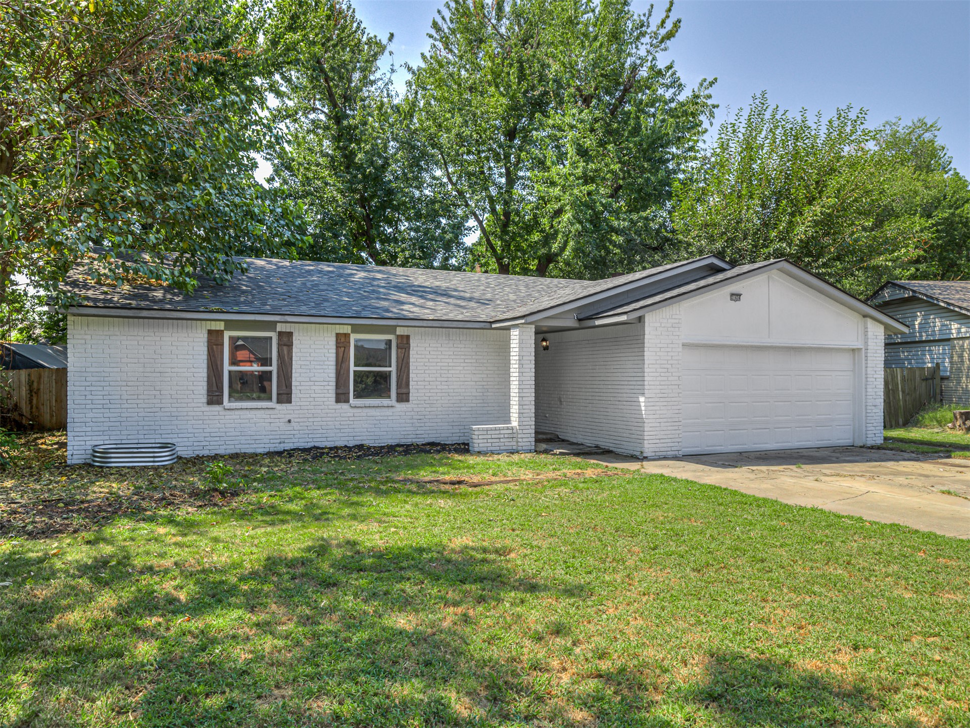 21424 E 32nd Place S Property Photo 5