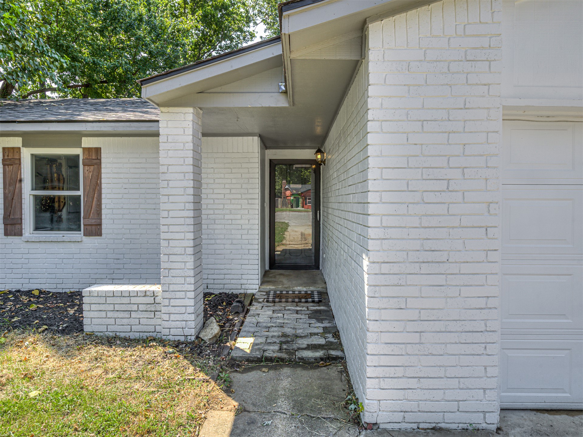 21424 E 32nd Place S Property Photo 6