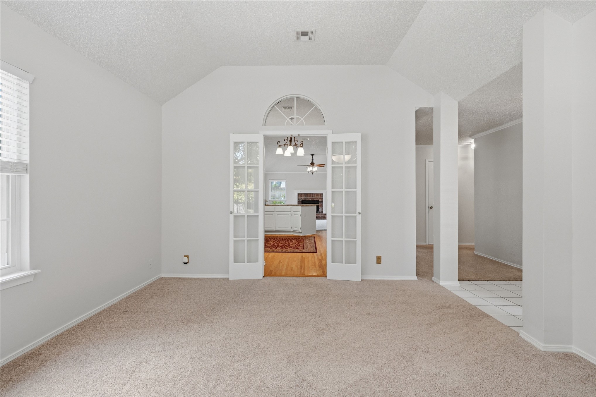 8910 E 100th Place Property Photo 12