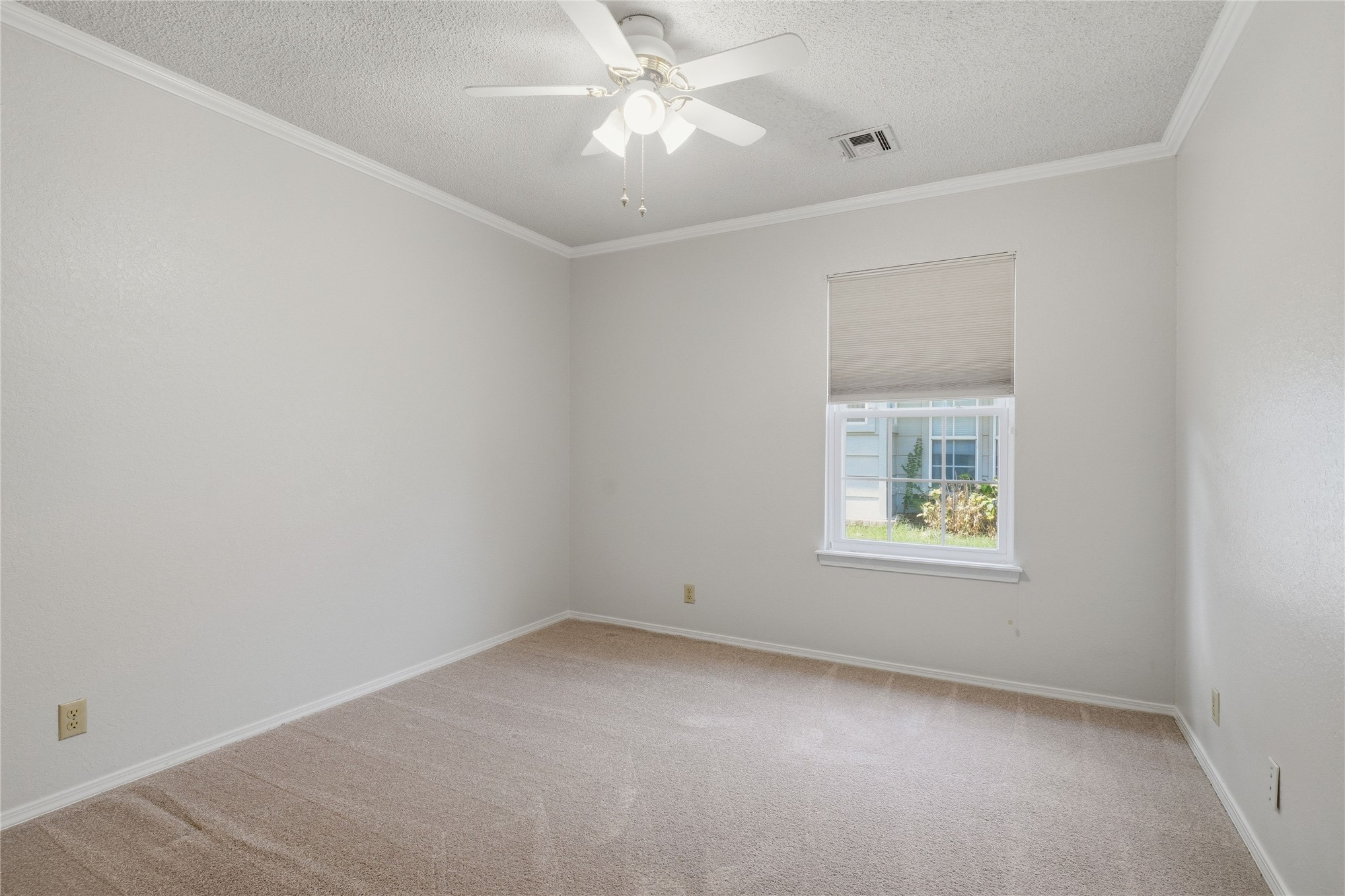8910 E 100th Place Property Photo 29