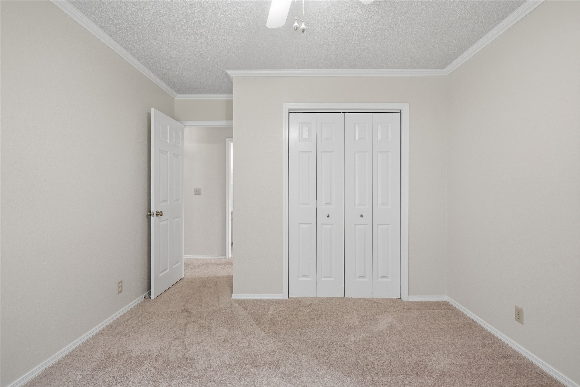 8910 E 100th Place Property Photo 30