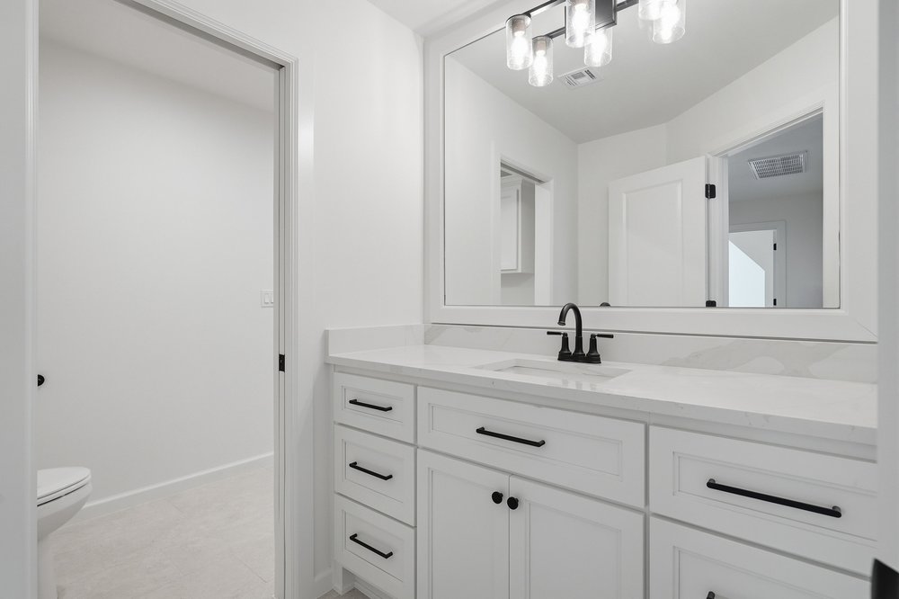 16805 E 43rd Street Property Photo 56
