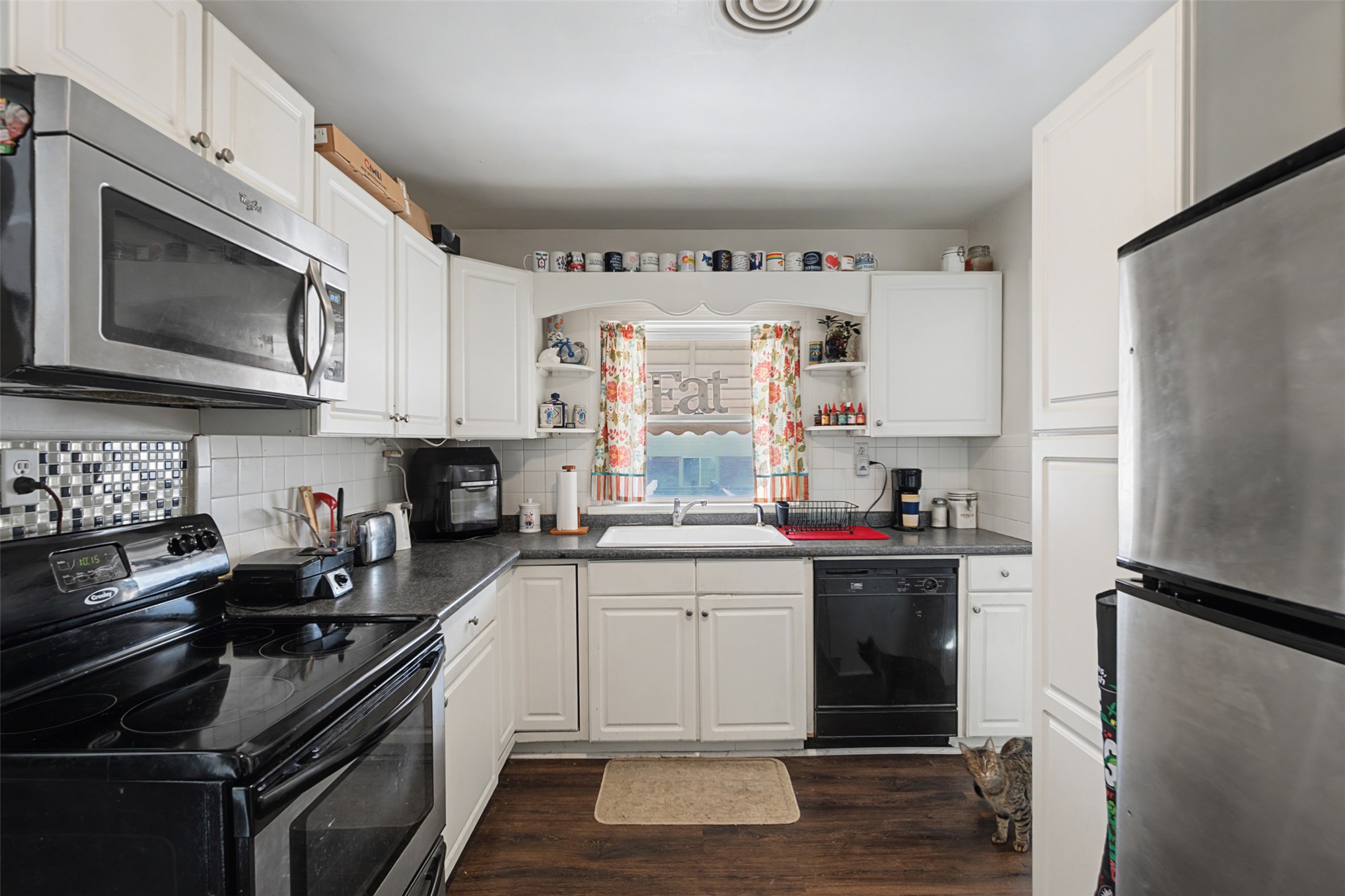 1009 Delaware Property Photo 6