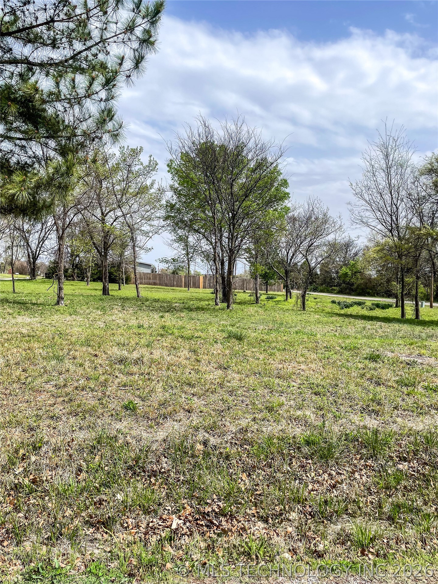 4 Choctaw Drive Property Photo 1