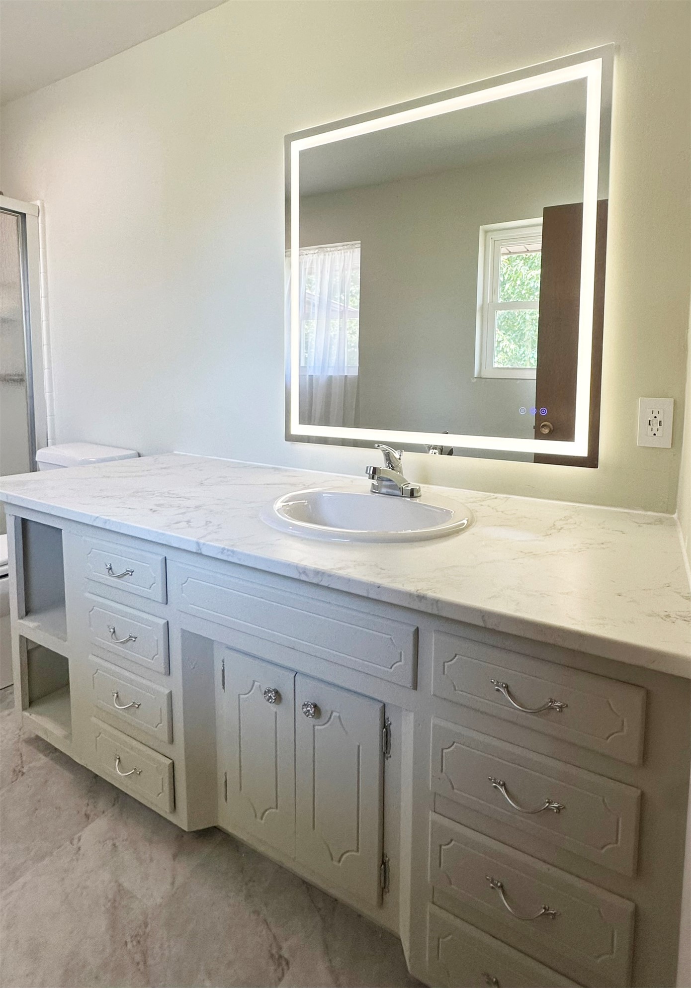 1908 Lakeview Drive Property Photo 12