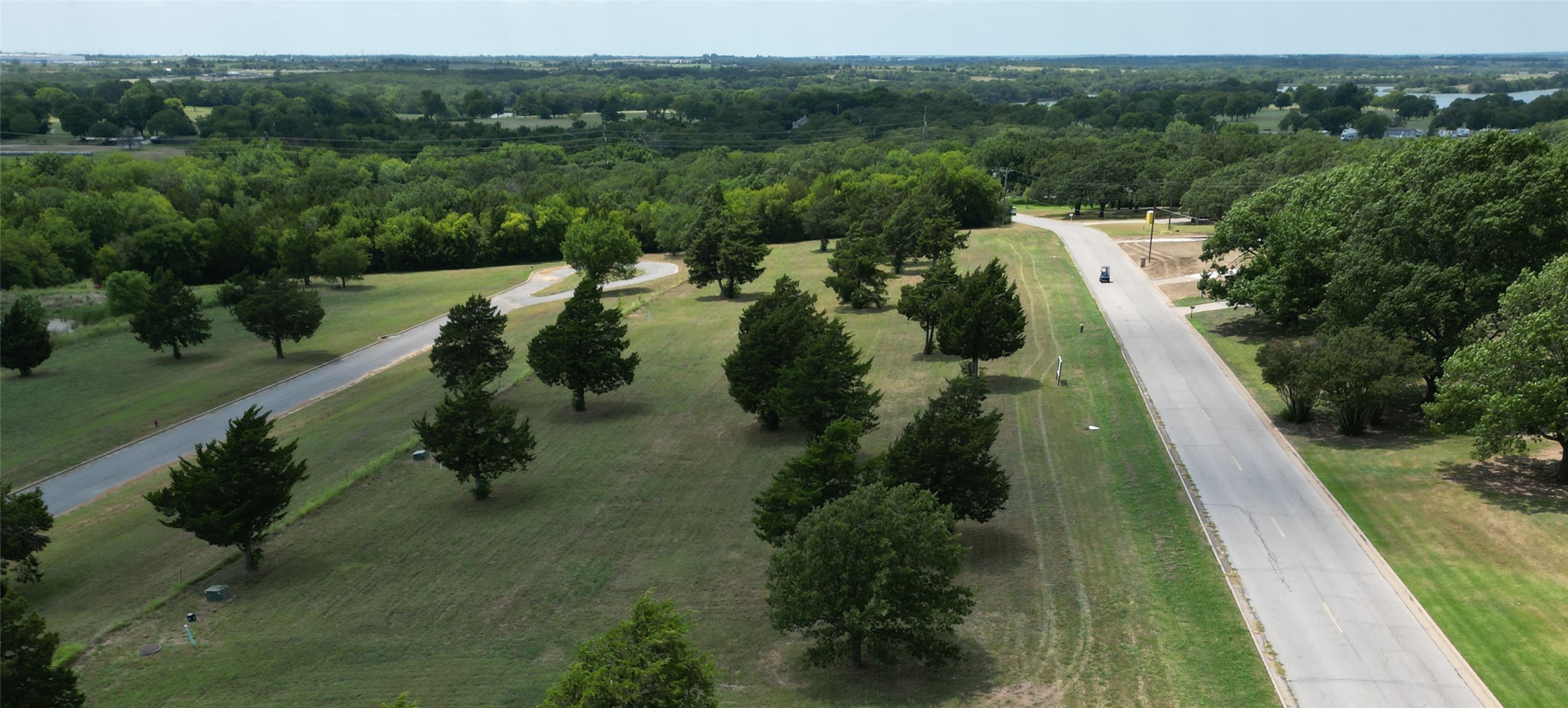 620 Country Club Road Property Photo 4