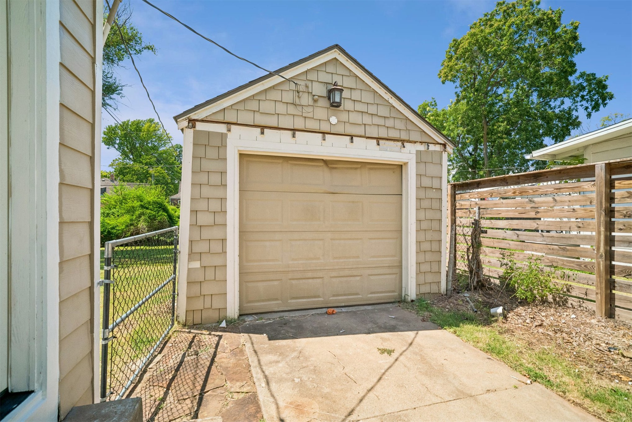 1524 S Atlanta Avenue Property Photo 28