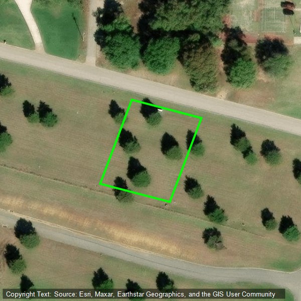 528 Country Club Road Property Photo 5