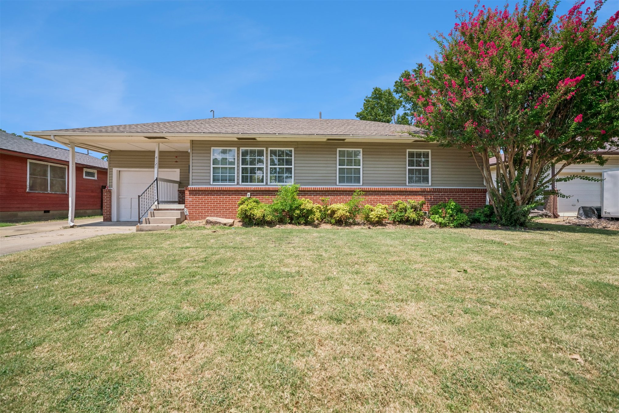 4121 E 36th Place Property Photo 1