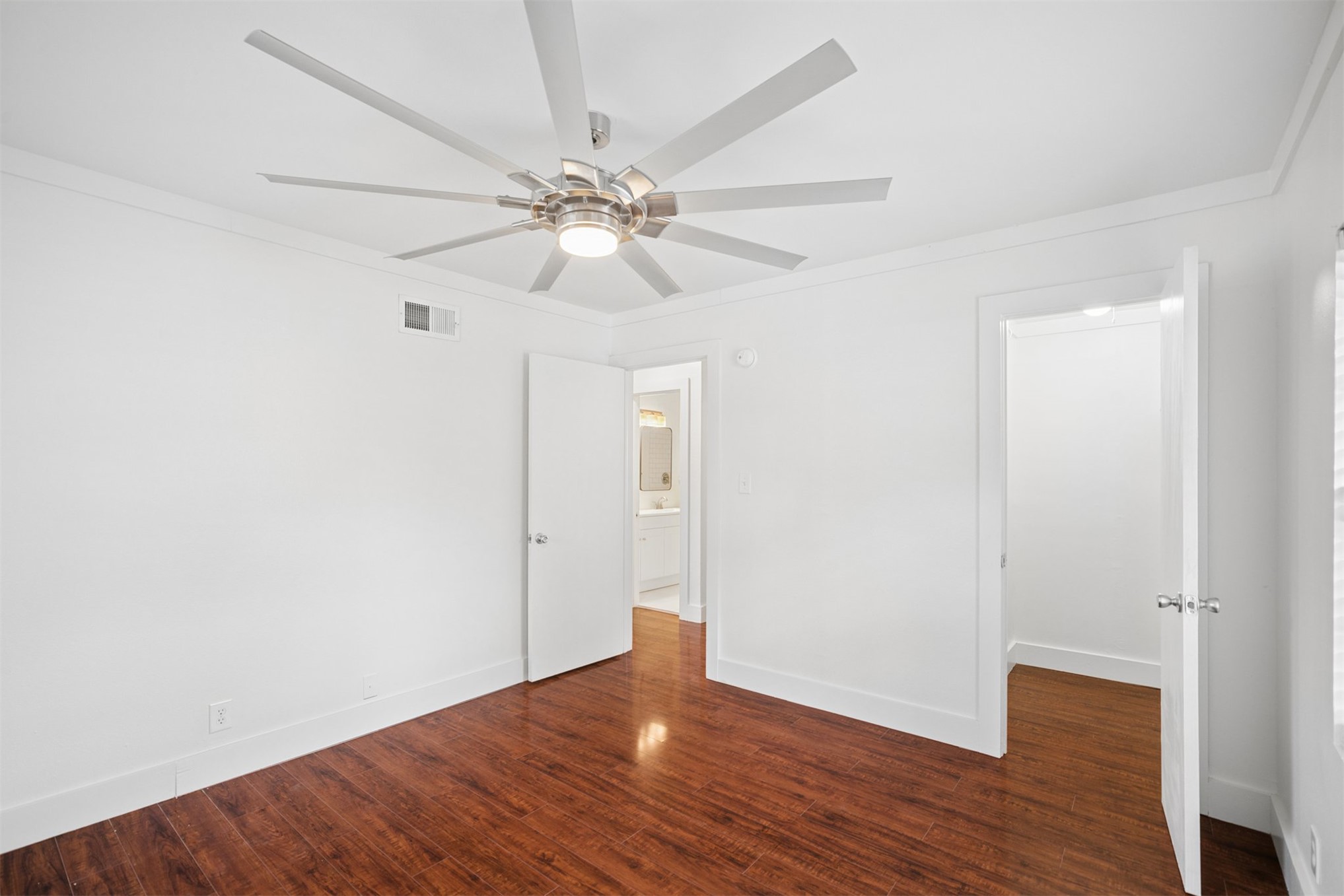 4121 E 36th Place Property Photo 16
