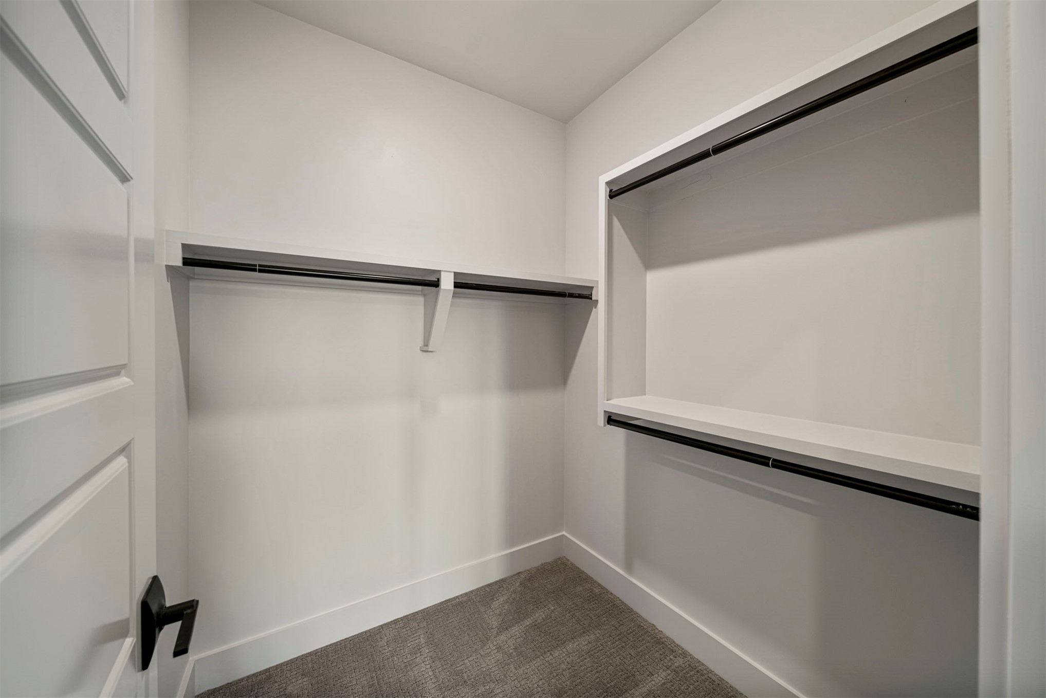 3769 S Riverside Drive 3769 Property Photo 46
