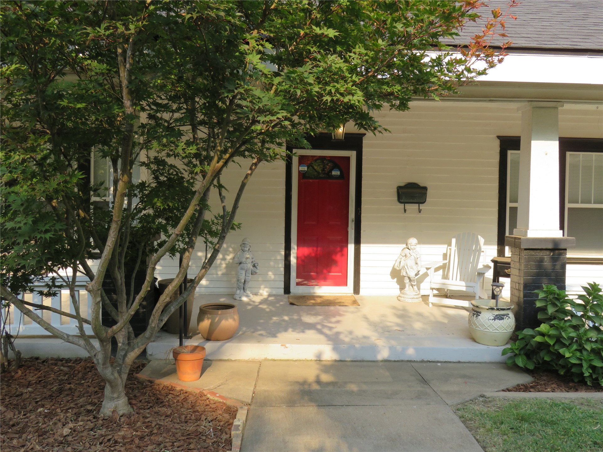 510 S Hickory Street Property Photo 2