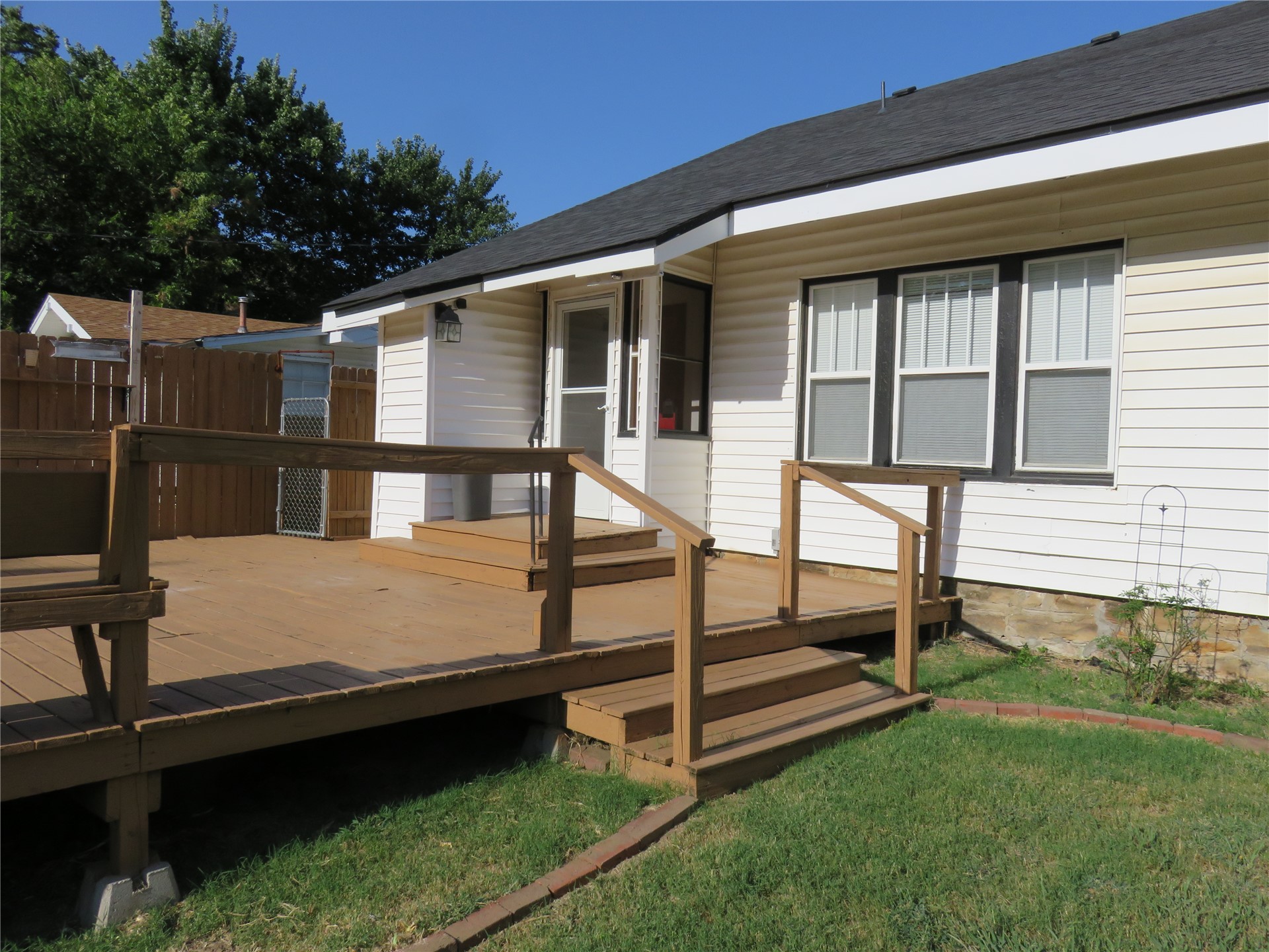 510 S Hickory Street Property Photo 25